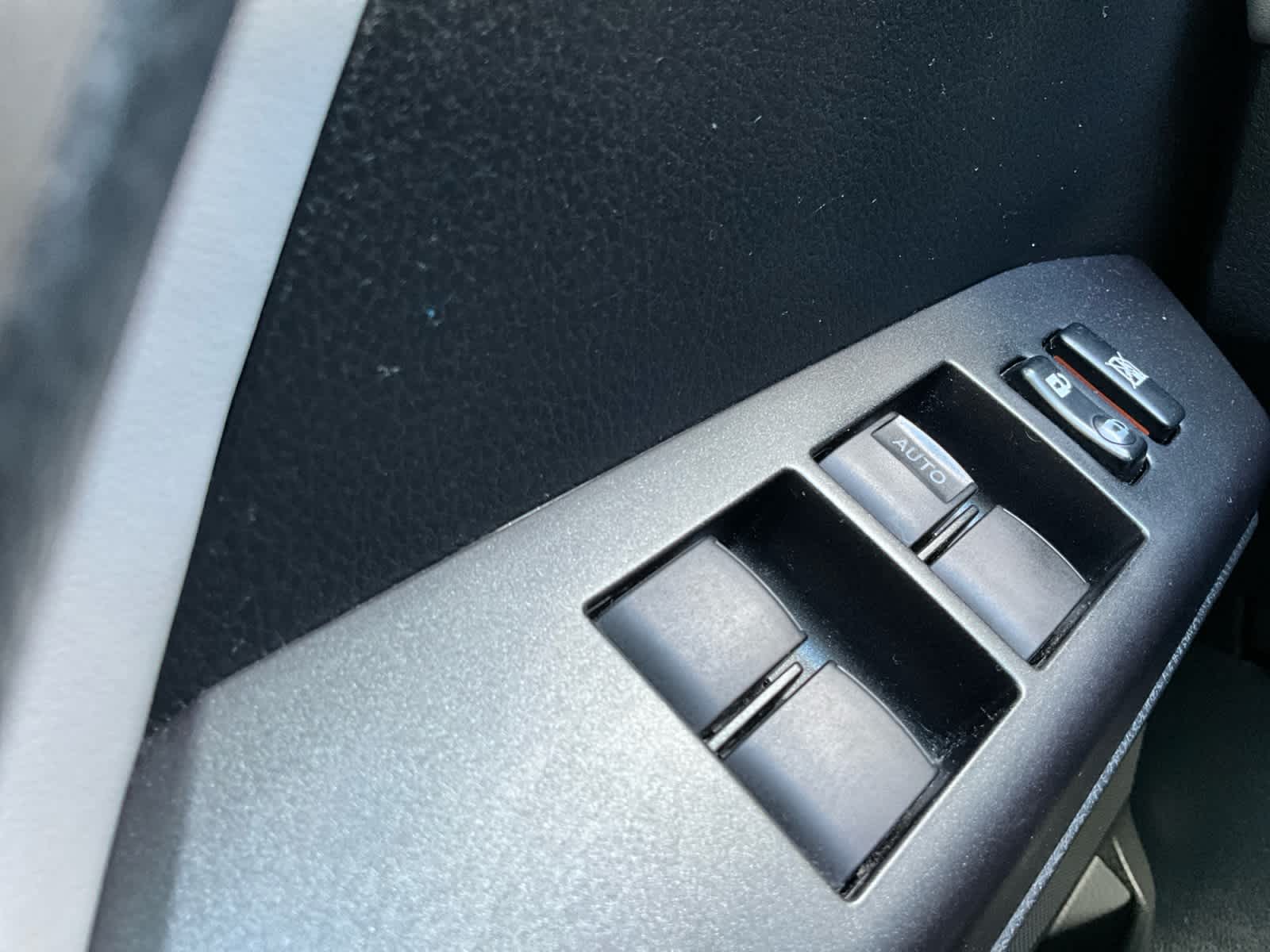 Used 2018 Toyota RAV4 SUV