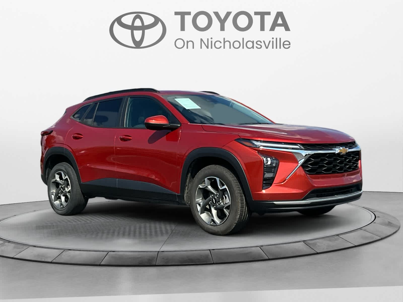 Used 2024 Chevrolet Trax SUV