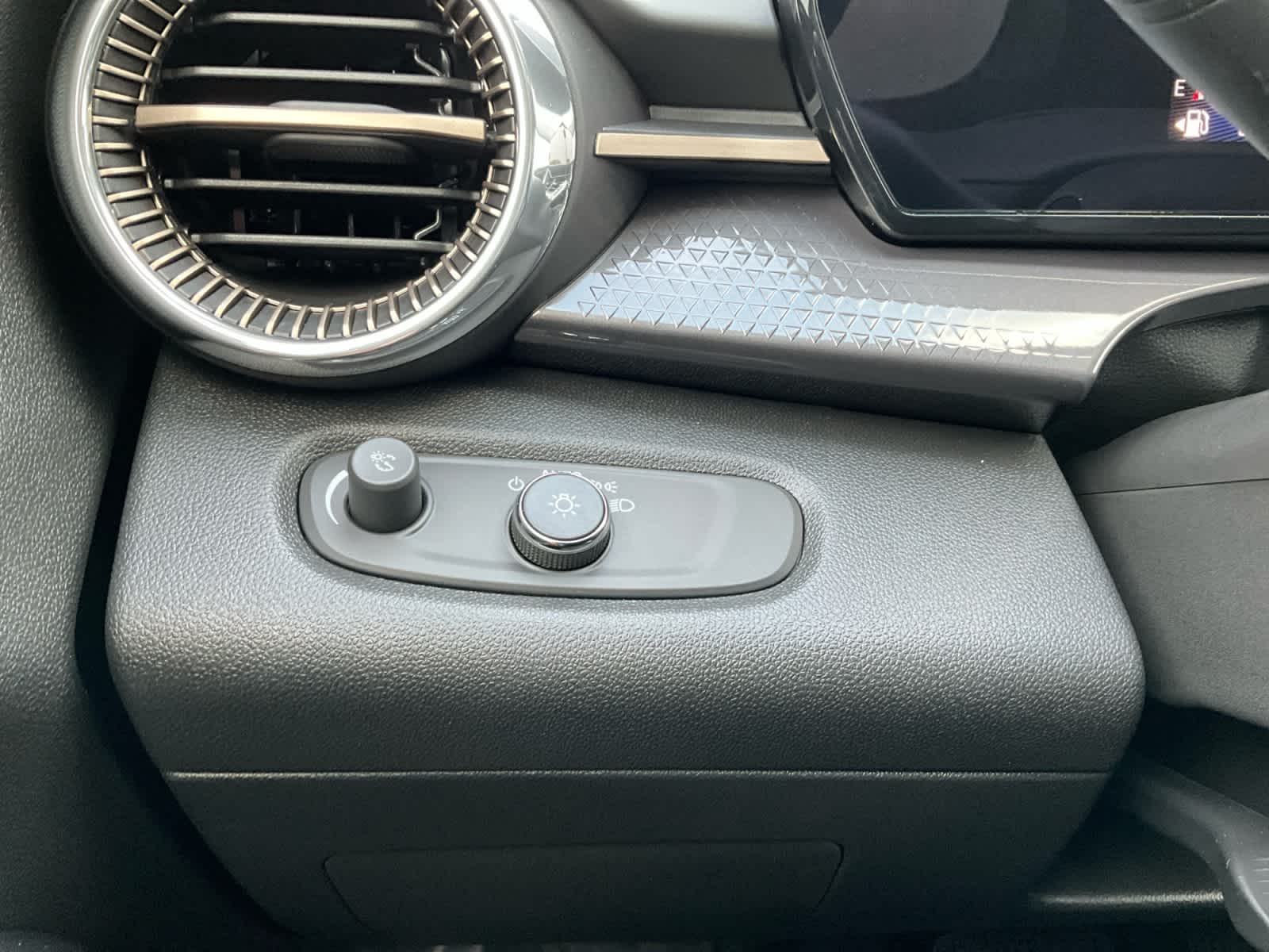 Used 2026 Chevrolet Trax SUV