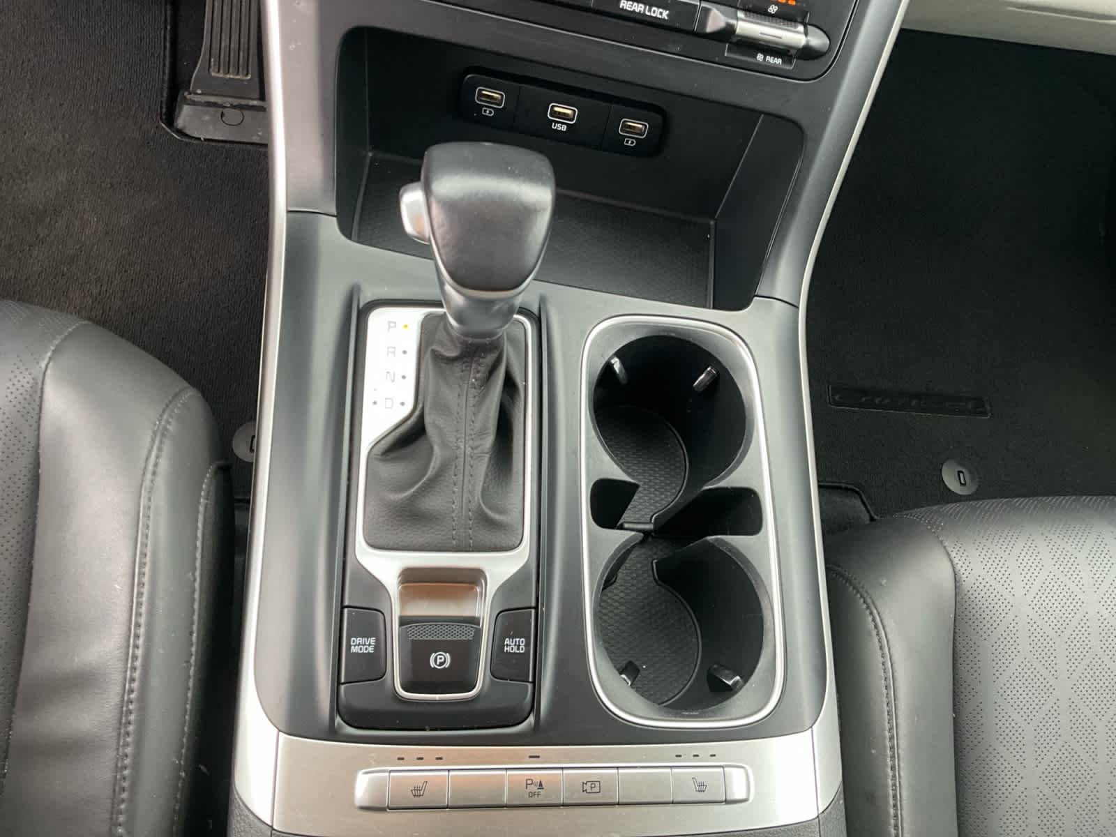 Used 2023 Kia Carnival Van