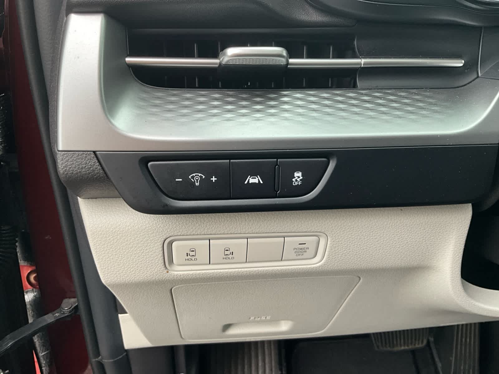 Used 2023 Kia Carnival Van