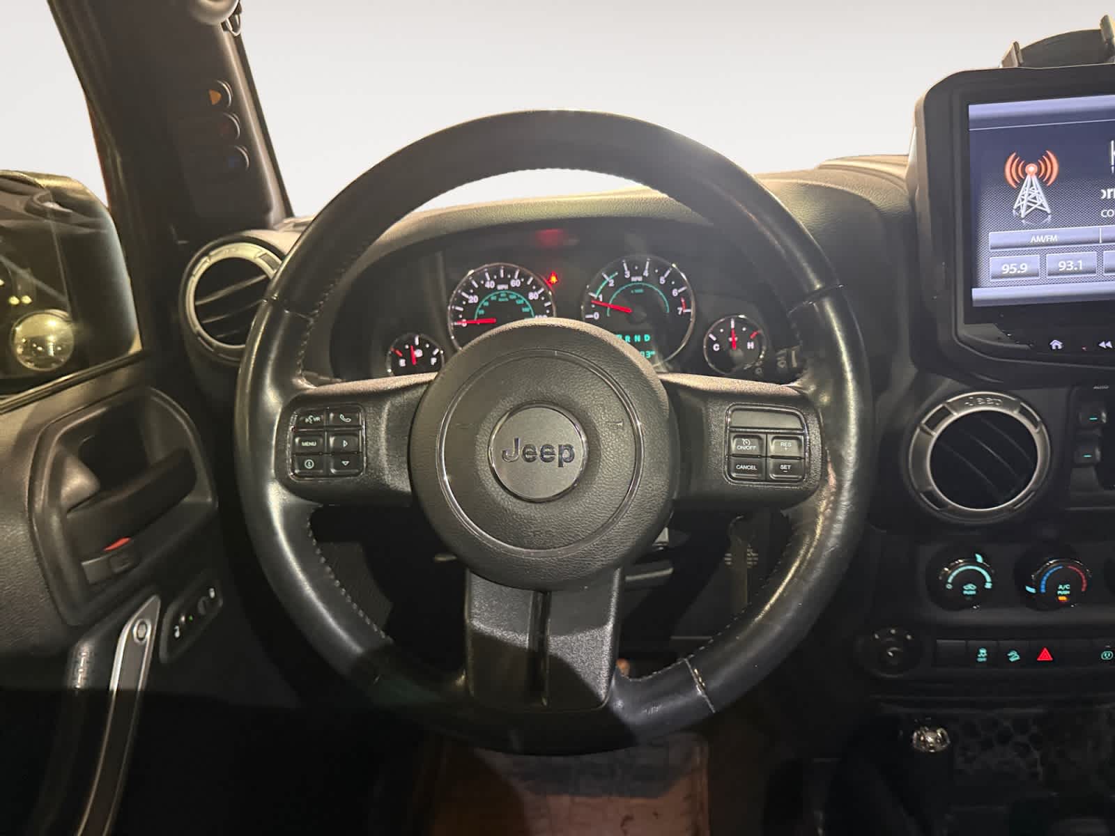 Used 2015 Jeep Wrangler Unlimited SUV