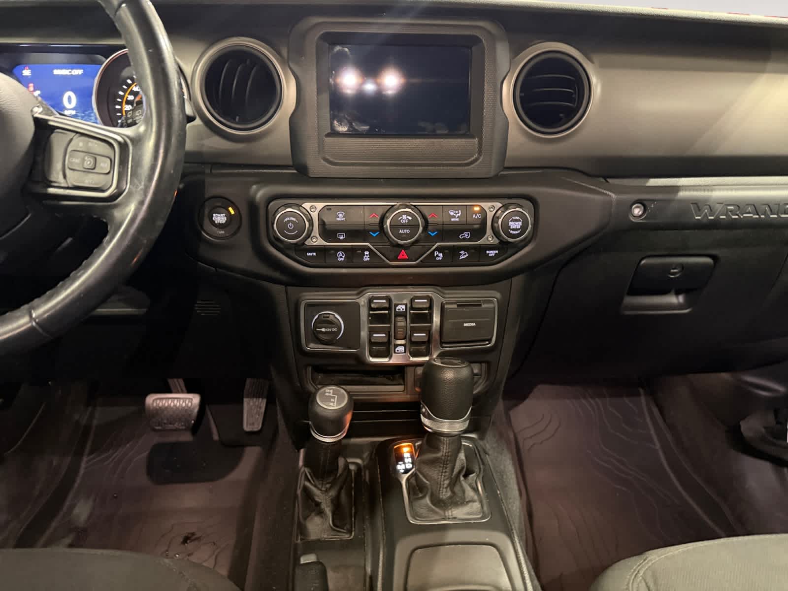 Used 2021 Jeep Wrangler SUV
