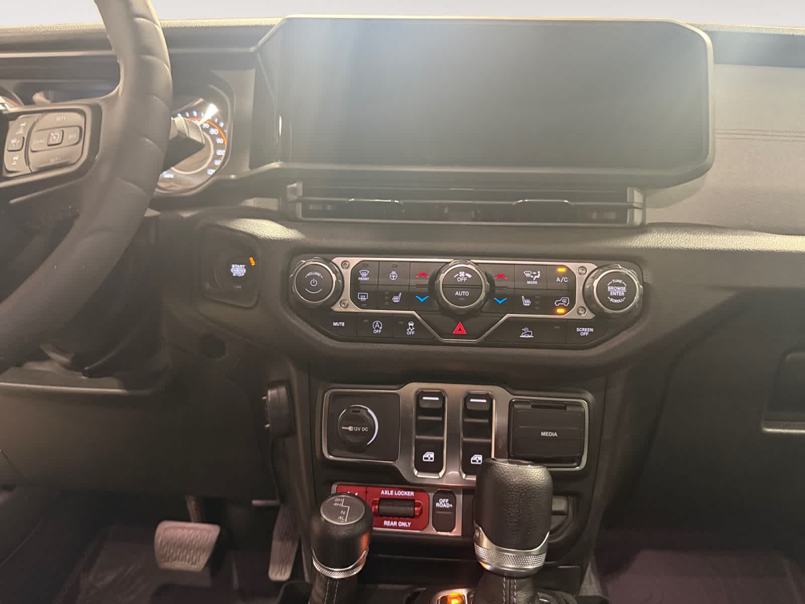 Used 2024 Jeep Wrangler SUV