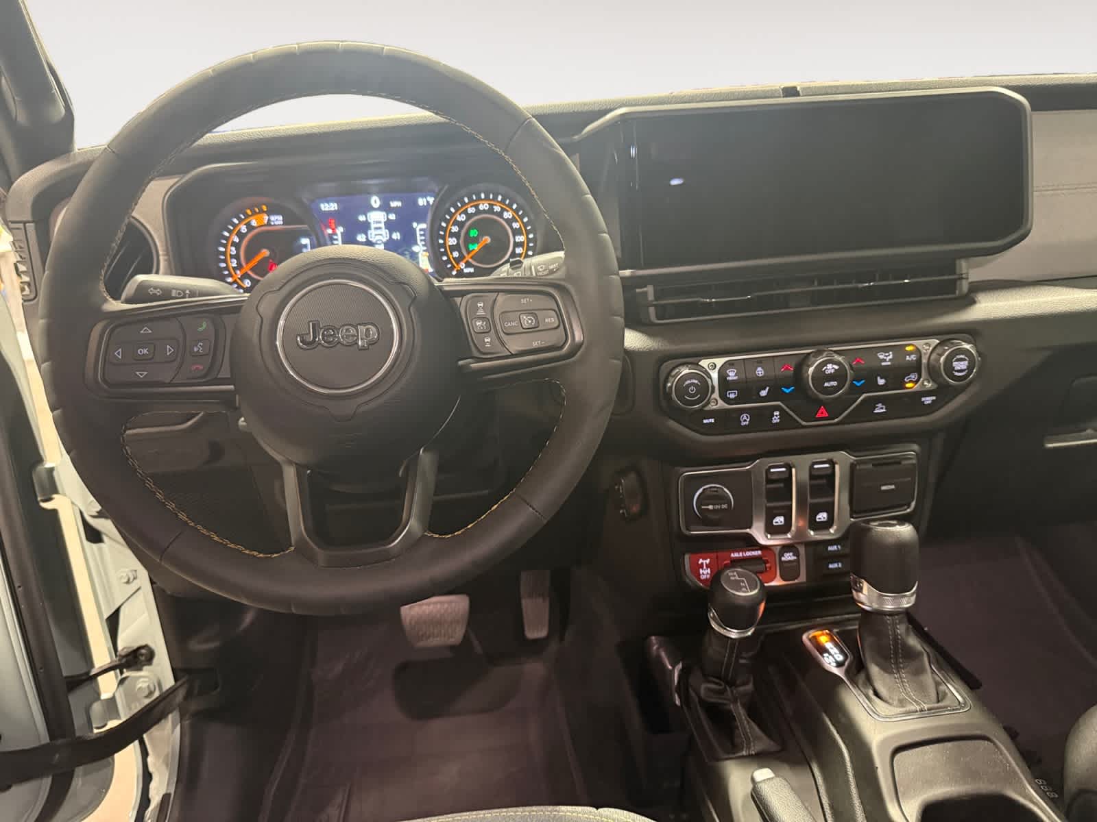 Used 2024 Jeep Wrangler SUV