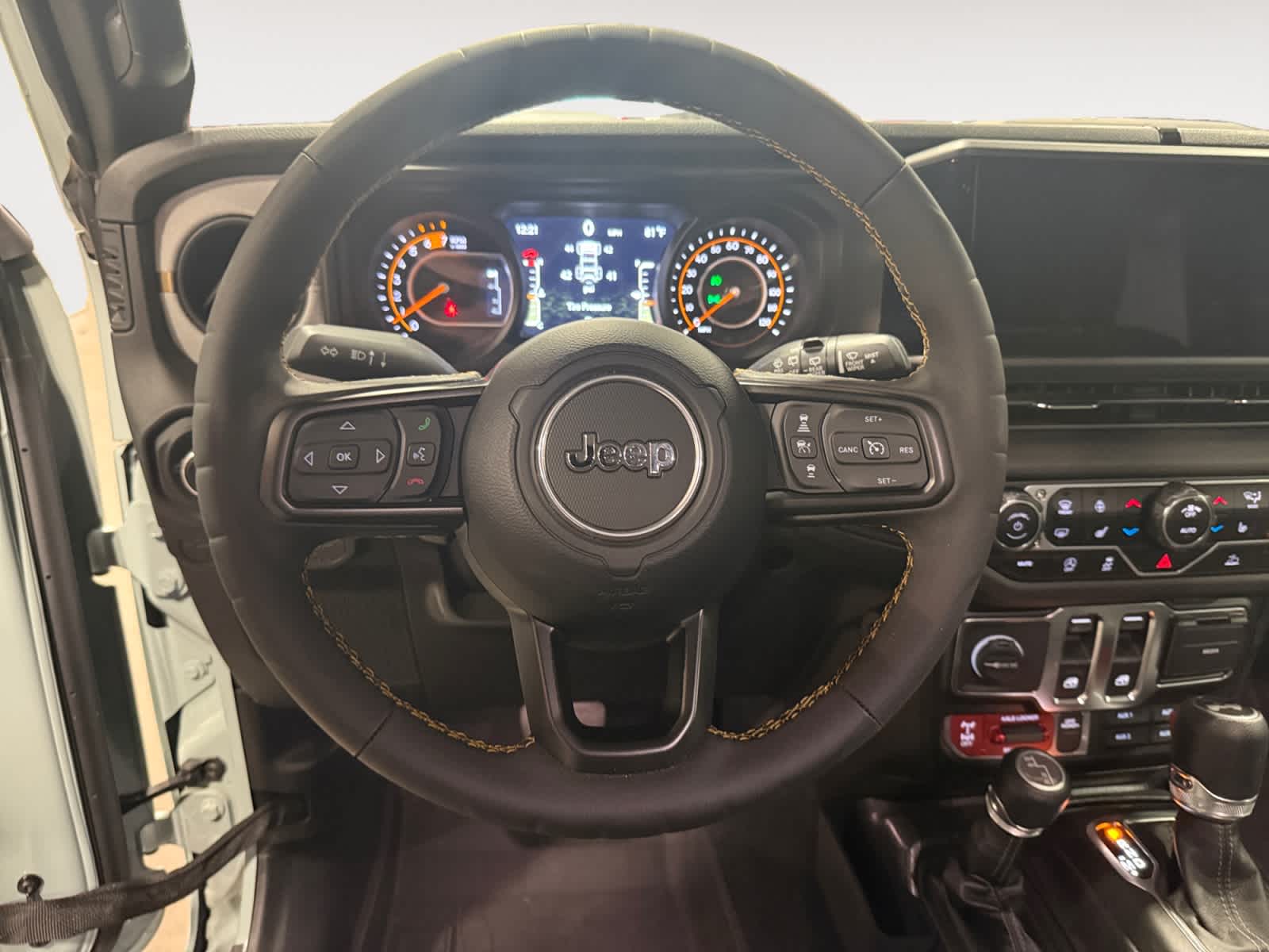 Used 2024 Jeep Wrangler SUV