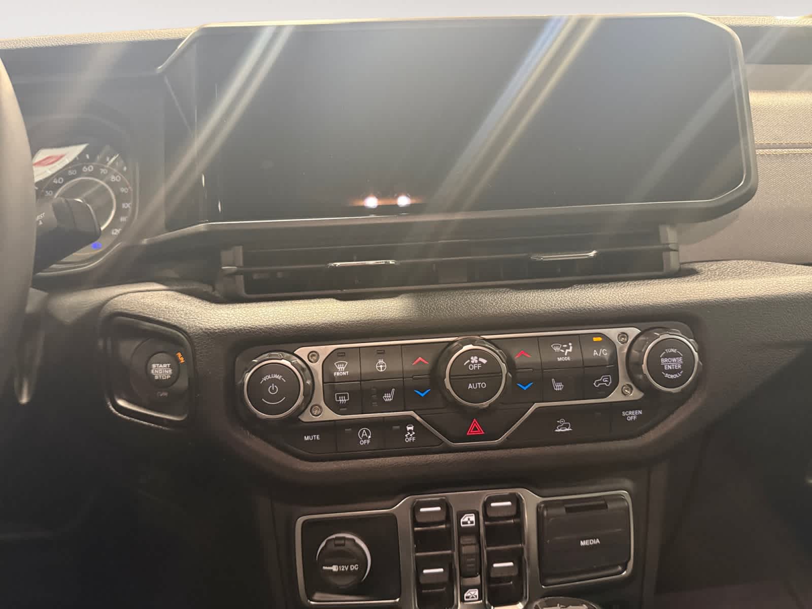 Used 2024 Jeep Wrangler SUV