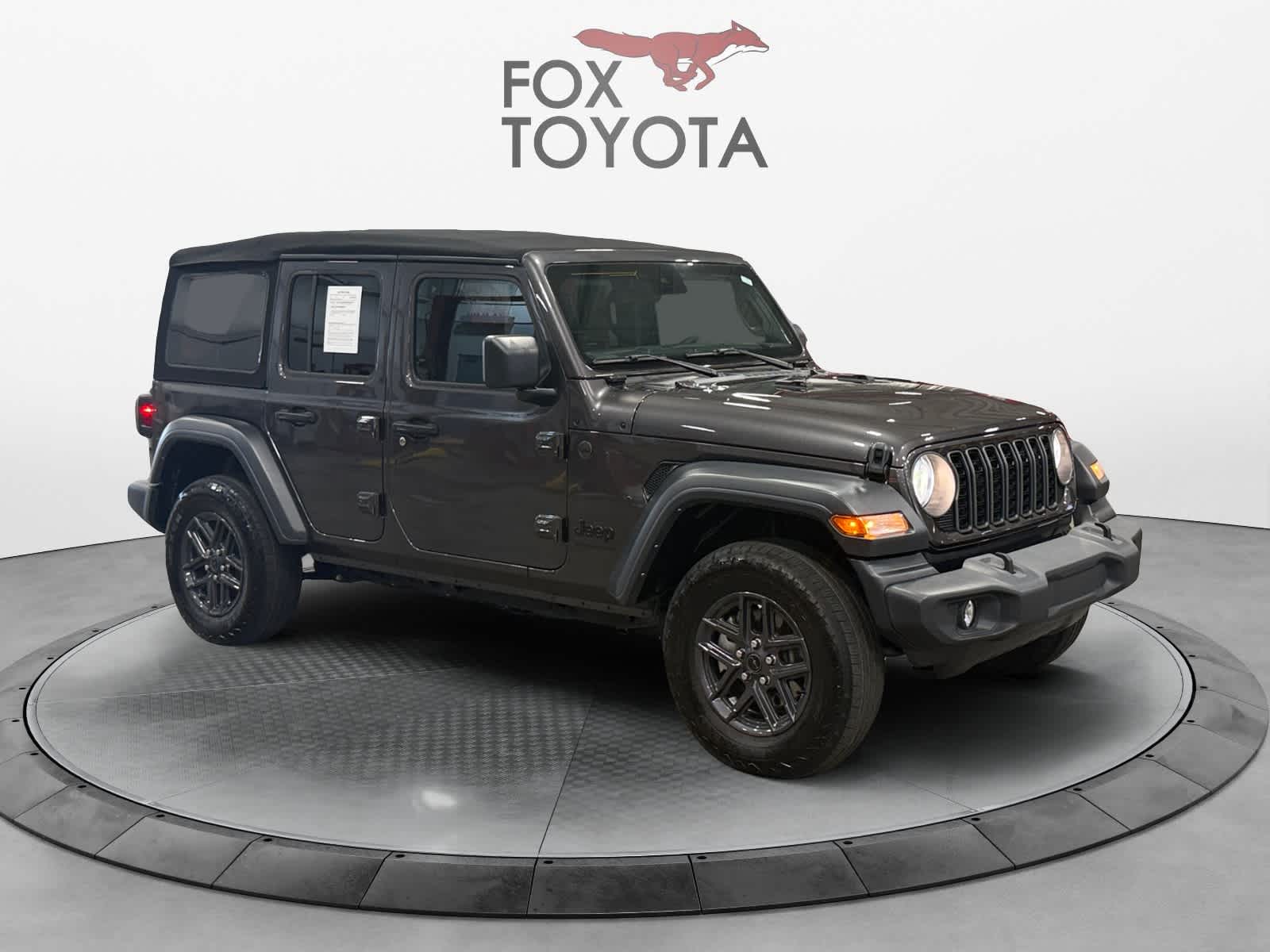 Used 2024 Jeep Wrangler SUV