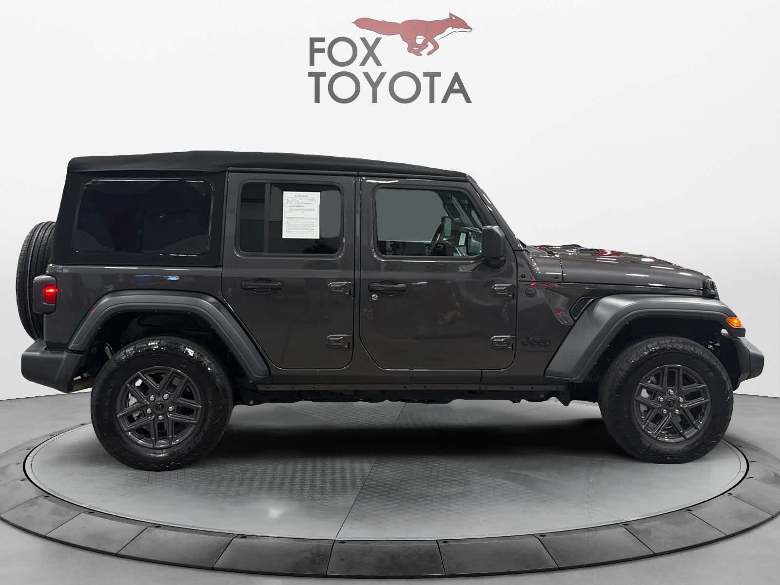 Used 2024 Jeep Wrangler SUV