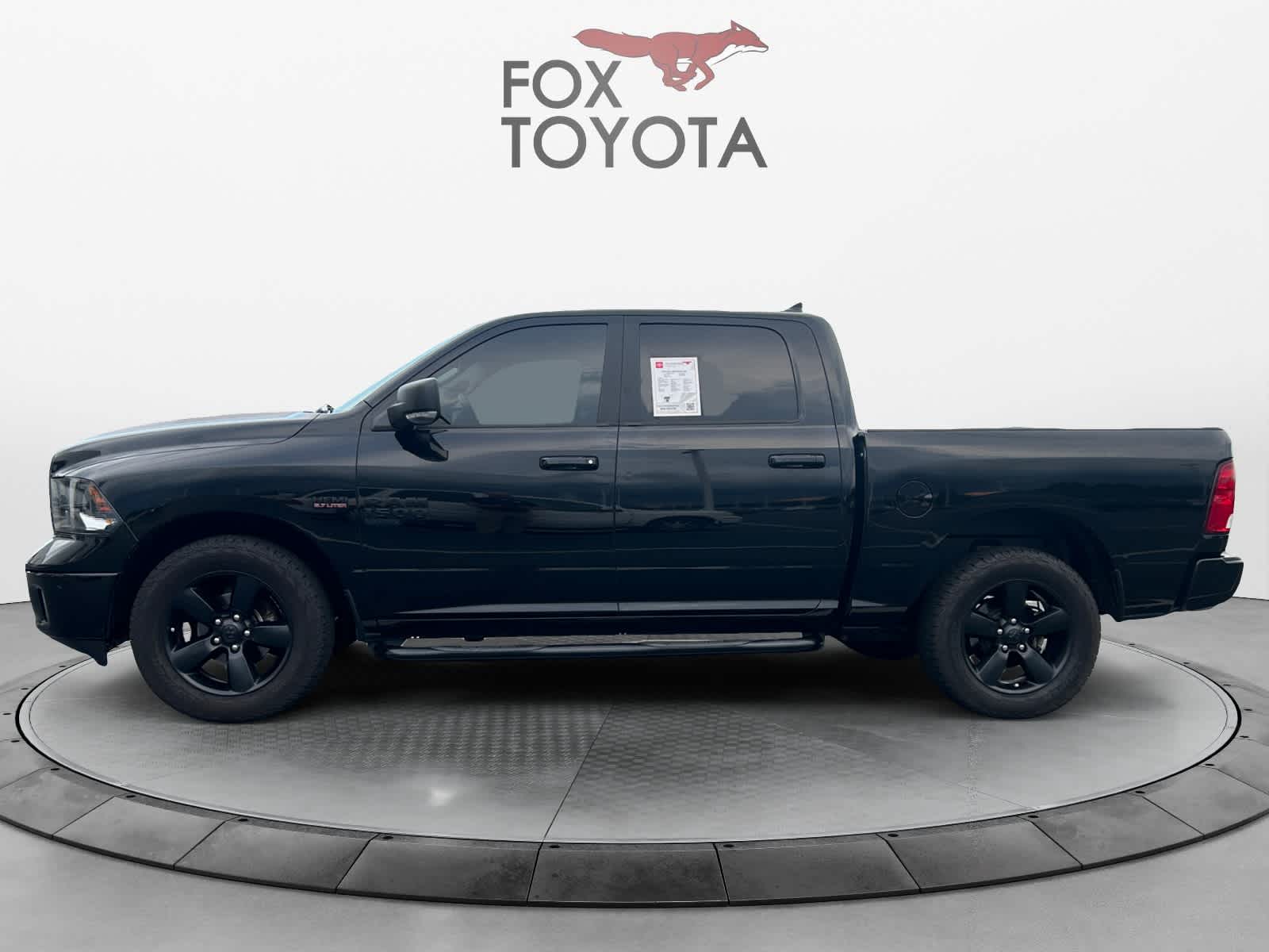 2019 Ram 1500 Classic Big Horn 4x4 Crew Cab 57 Box 3