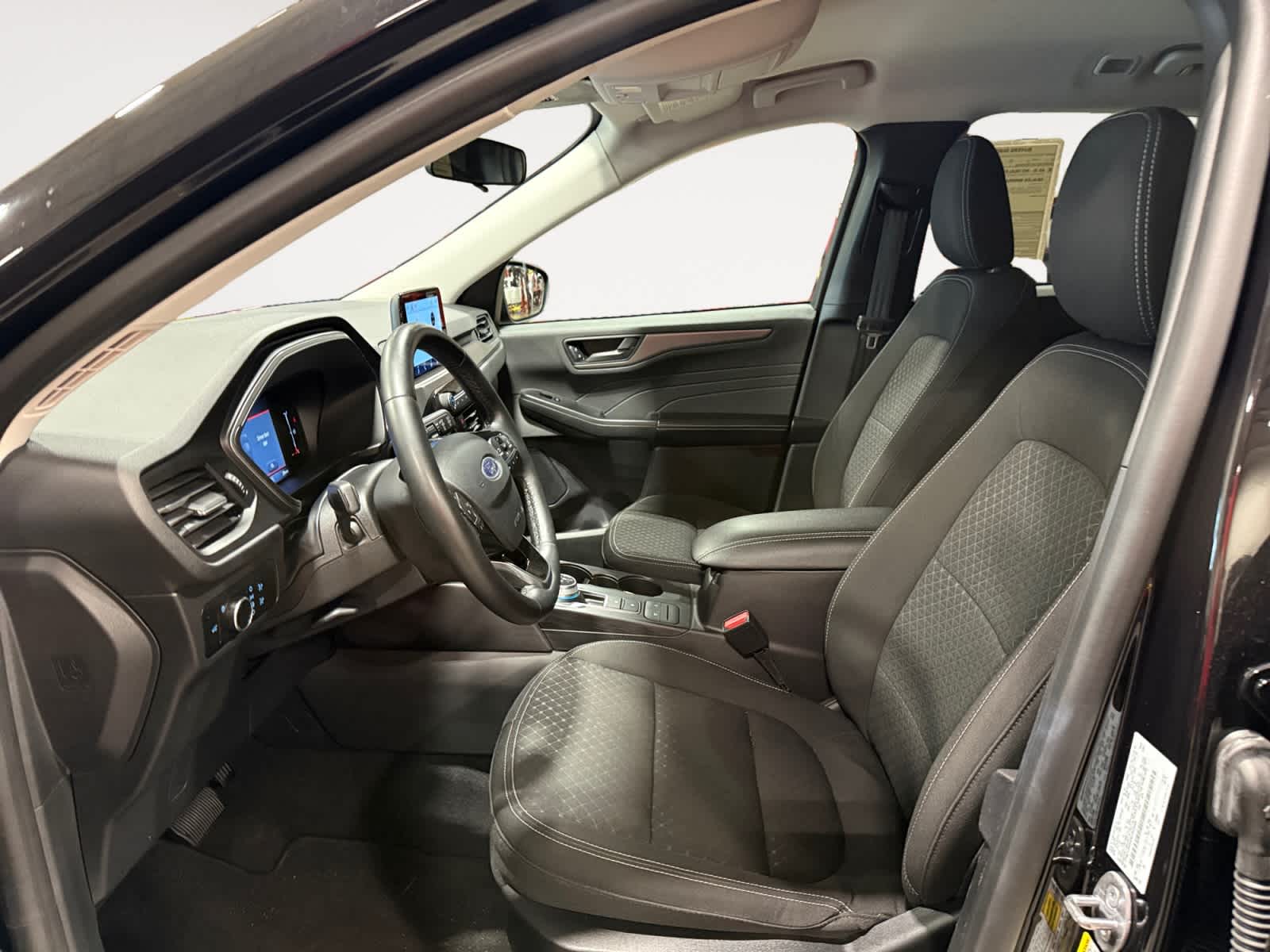 Used 2024 Ford Escape SUV