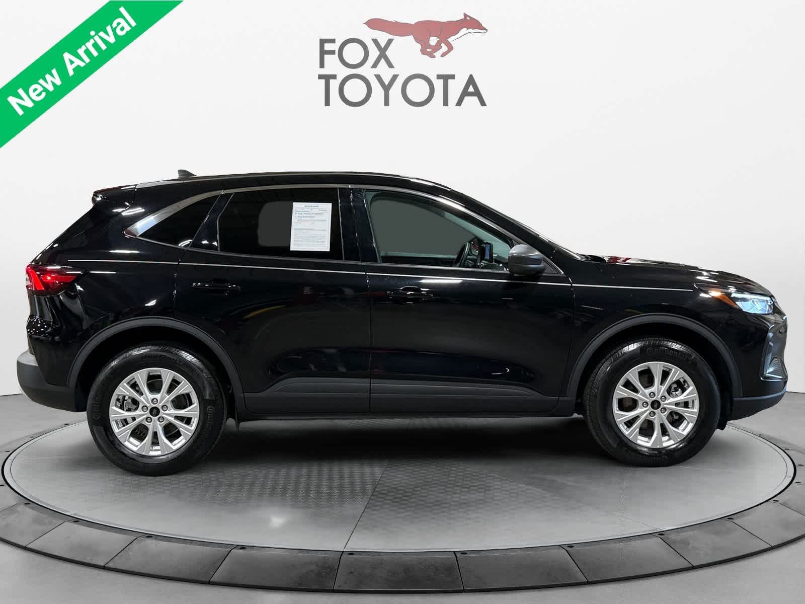 Used 2024 Ford Escape SUV