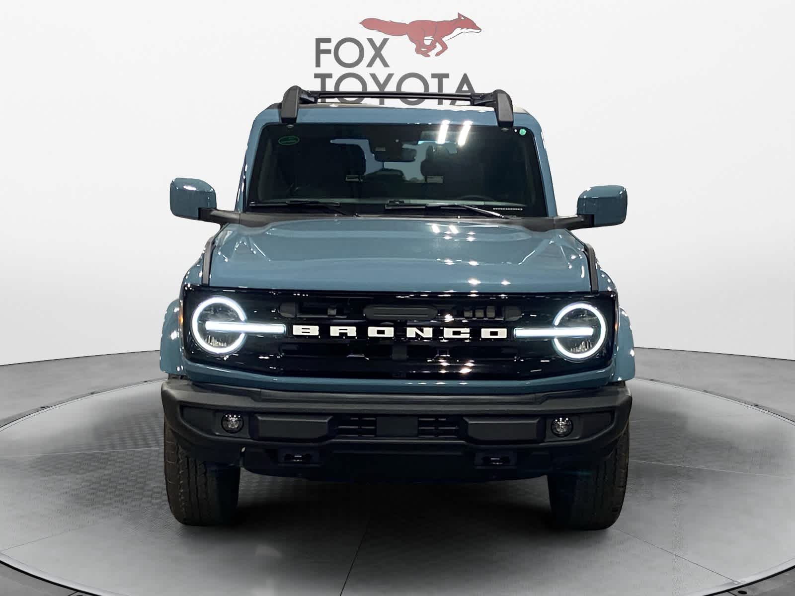 2023 Ford Bronco Outer Banks 10