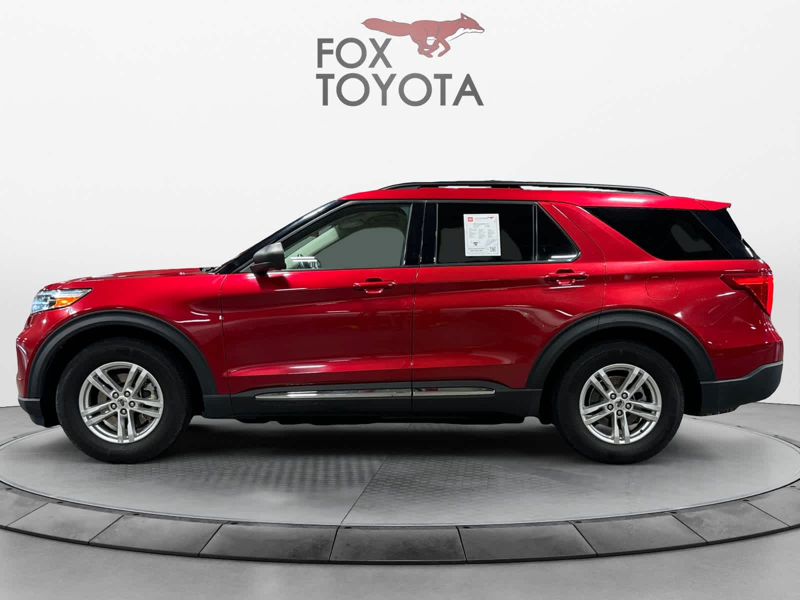 2021 Ford Explorer XLT 3