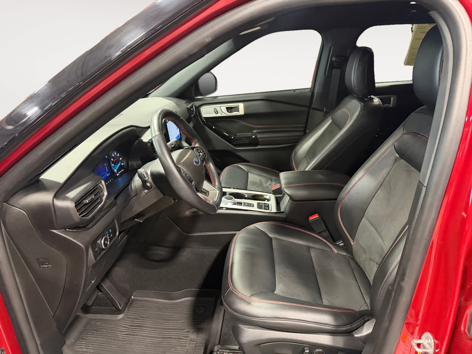 Used 2023 Ford Explorer SUV