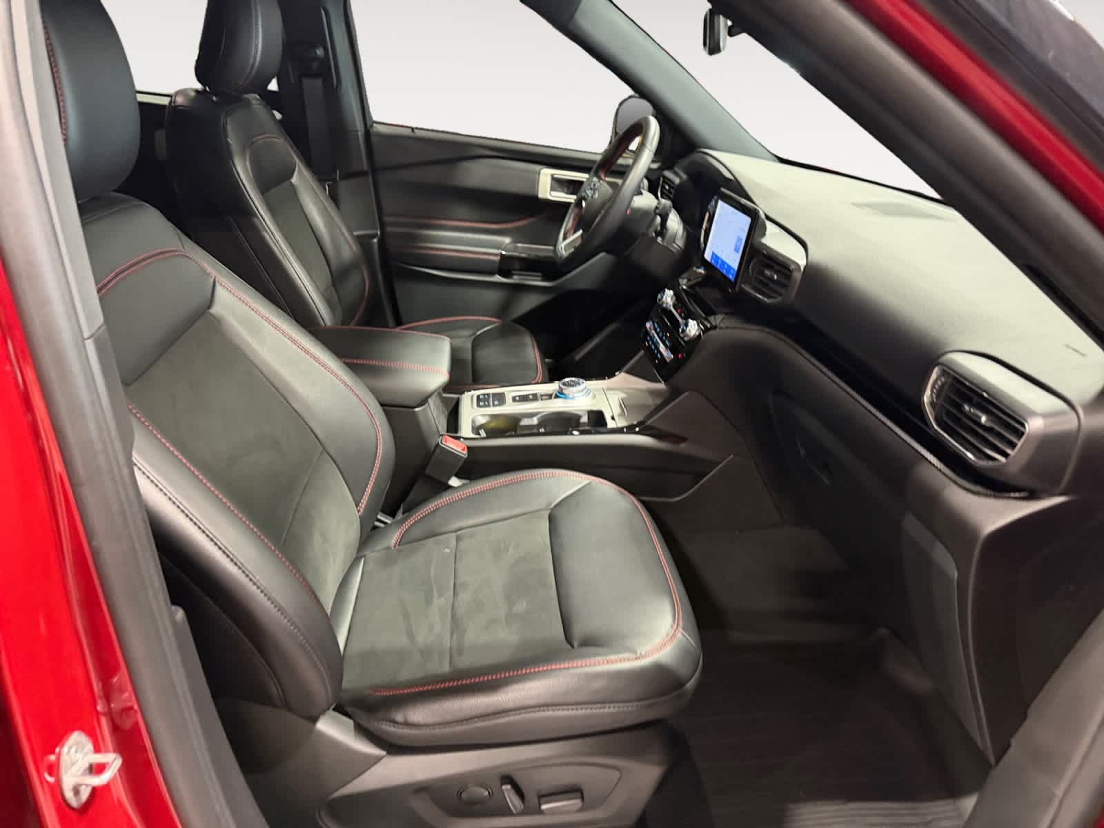 Used 2023 Ford Explorer SUV