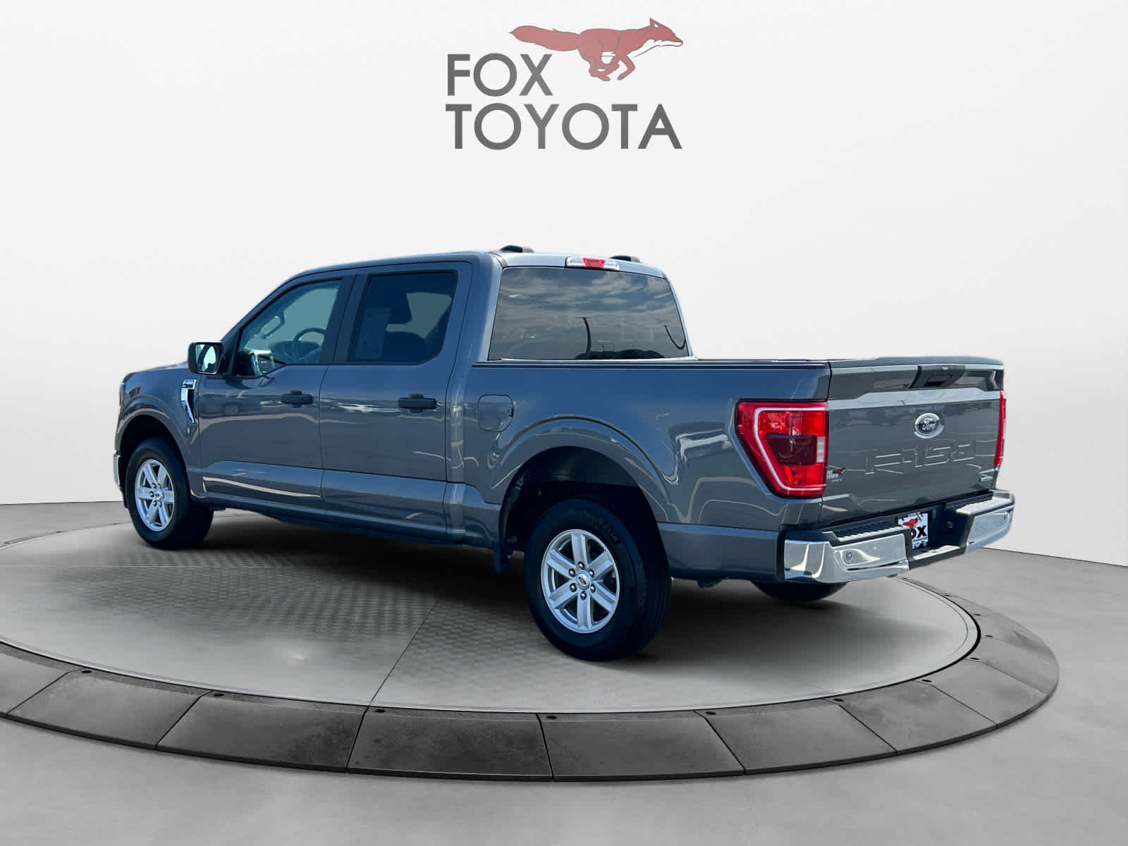 2023 Ford F-150 XLT 2WD SuperCrew 5.5 Box 4