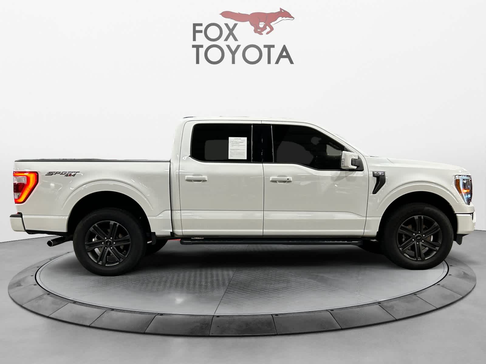 2022 Ford F-150 LARIAT 4WD SuperCrew 5.5 Box 6