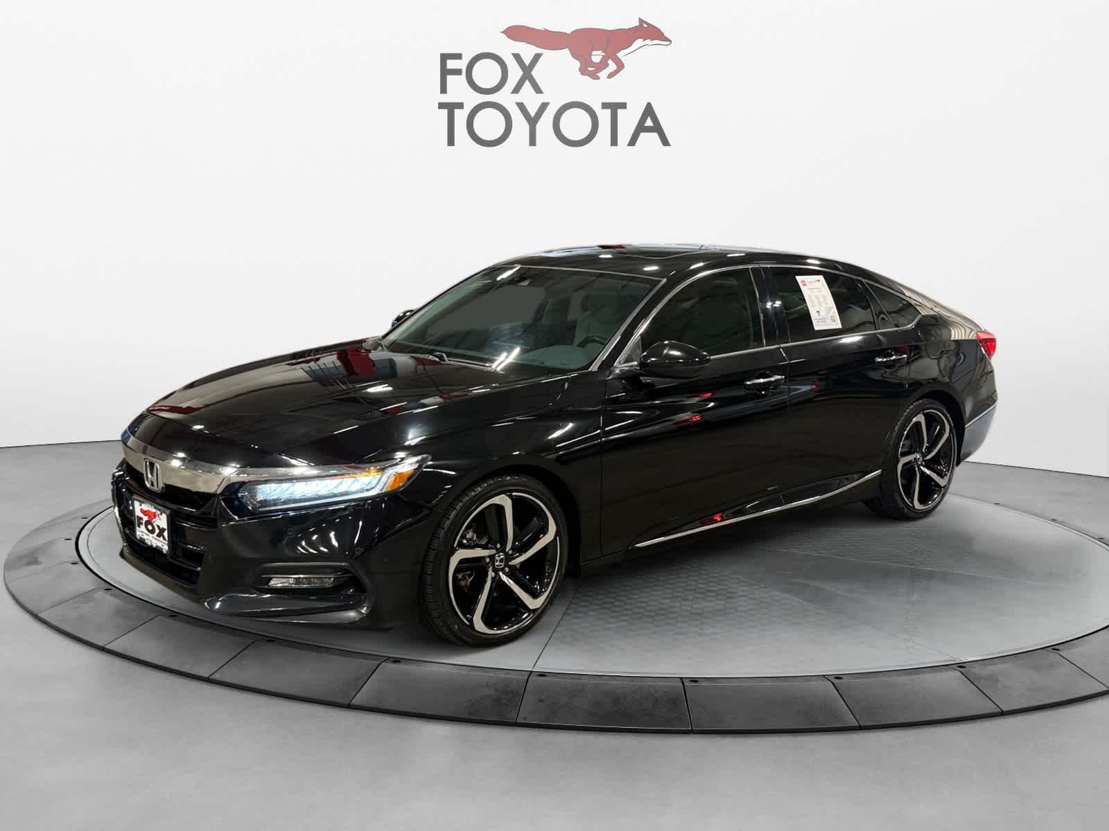 2018 Honda Accord 1.5T Touring Auto's photo