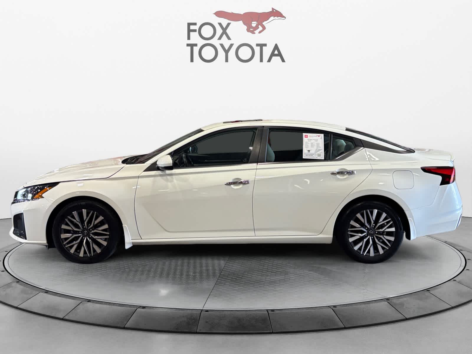 Used 2023 Nissan Altima SV with VIN 1N4BL4DV0PN368131 for sale in Clinton, TN