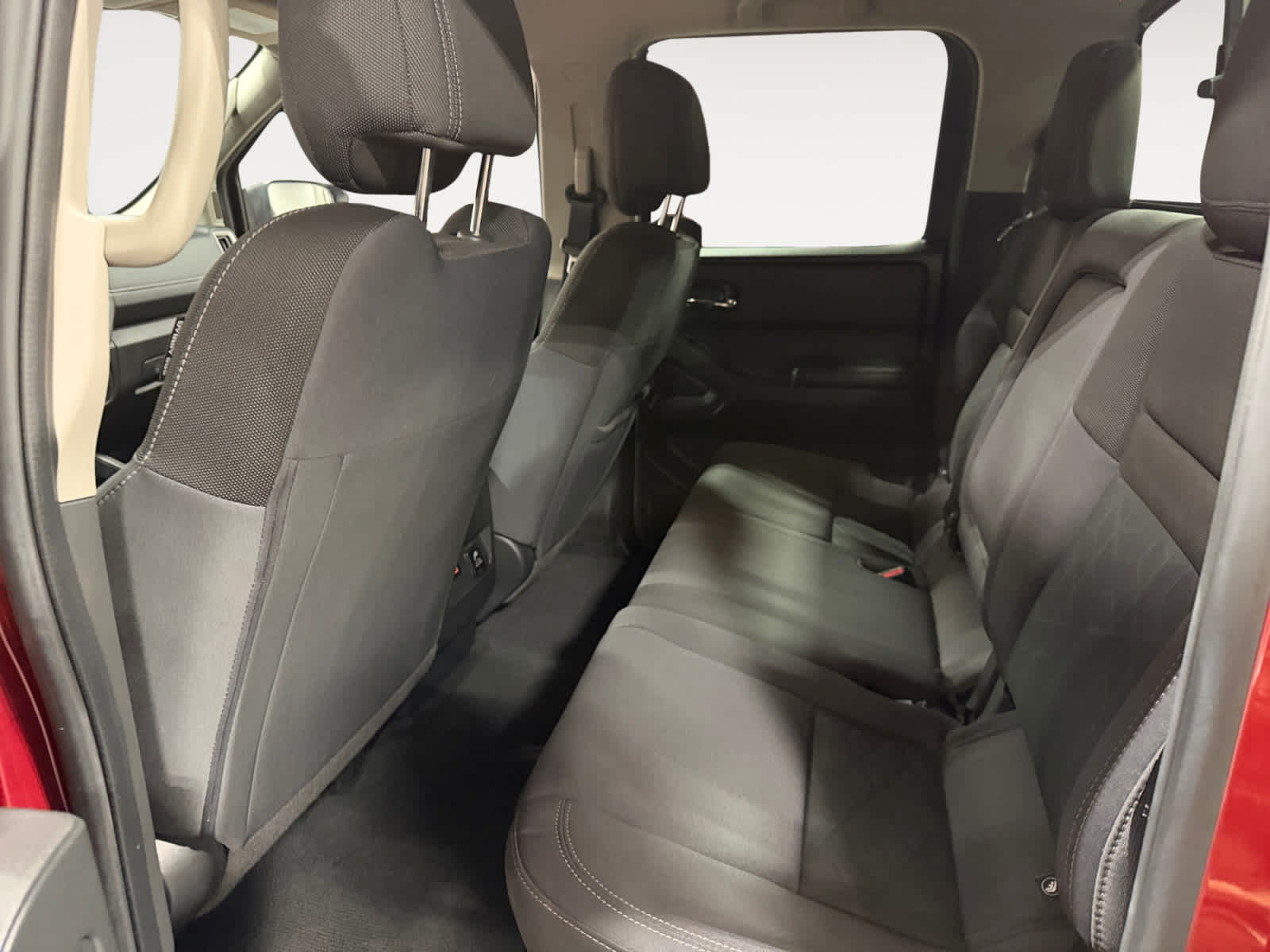 Used 2025 Nissan Frontier Truck