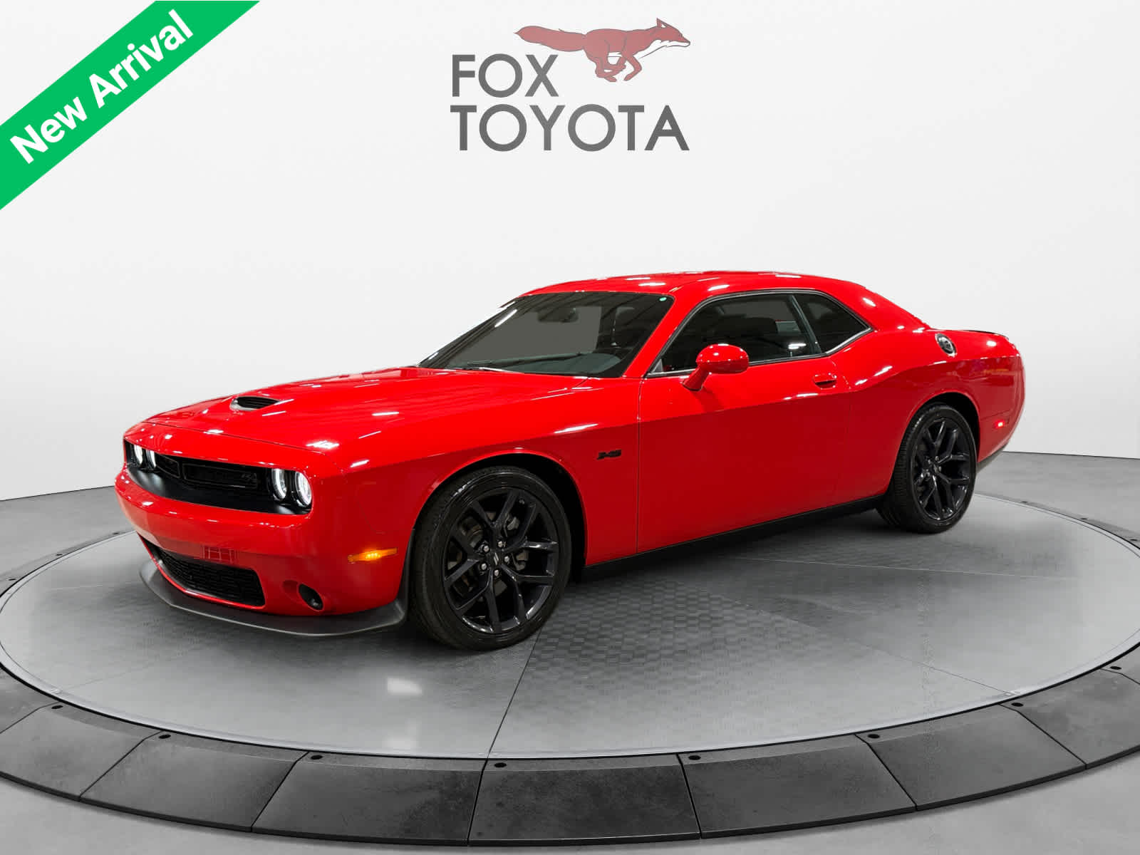 2023 Dodge Challenger R/T's photo