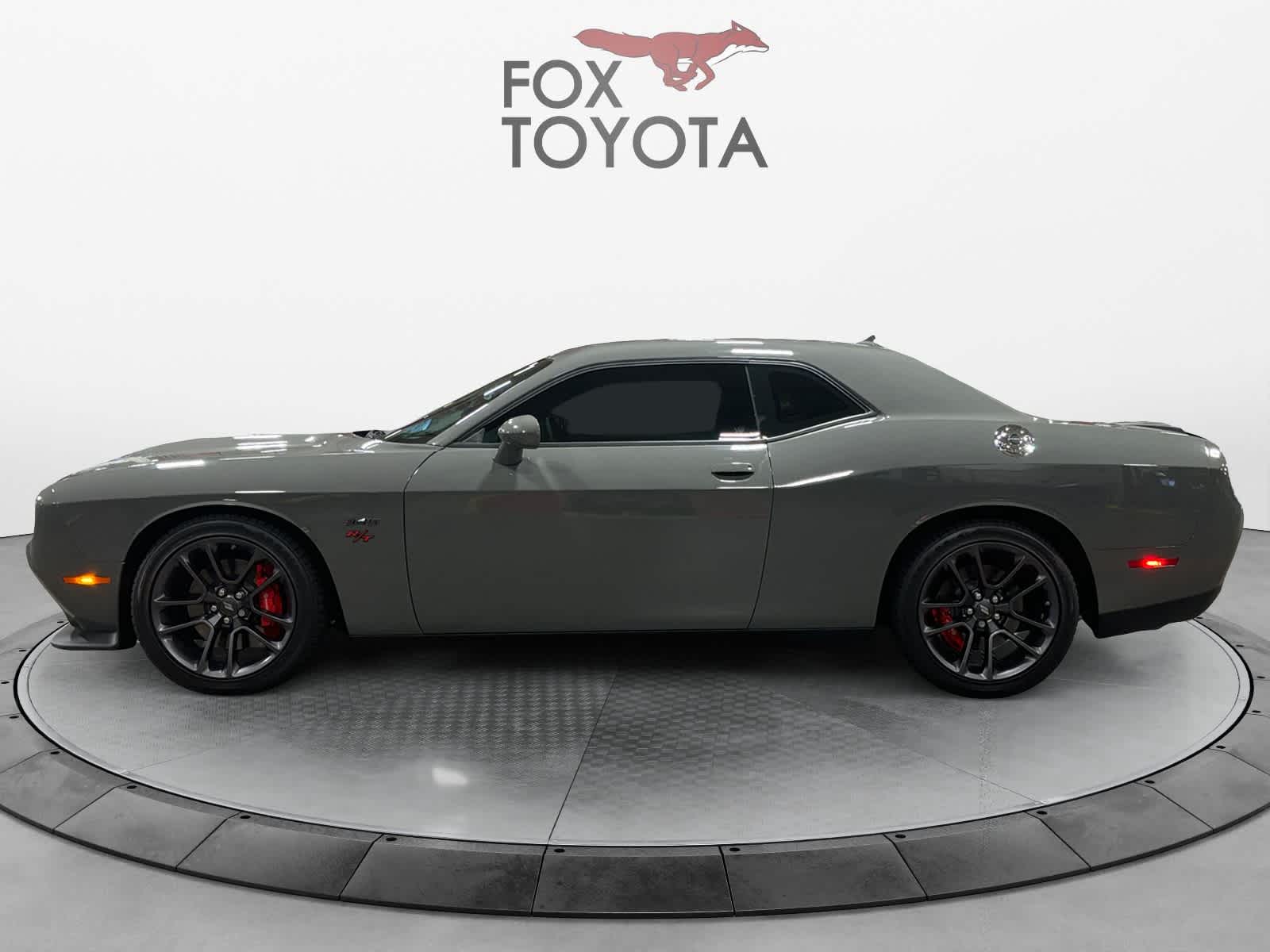 2023 Dodge Challenger R/T 3