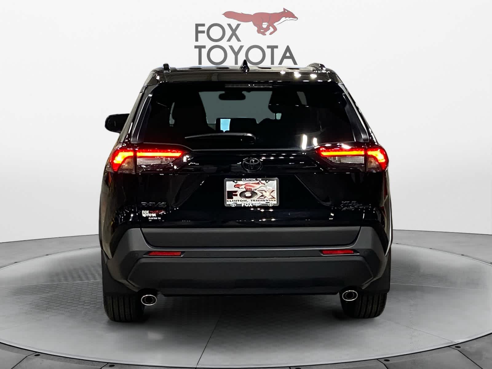 2025 Toyota RAV4 XLE Premium 4