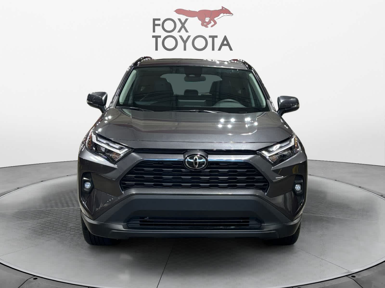 2023 Toyota RAV4 XLE Premium 8