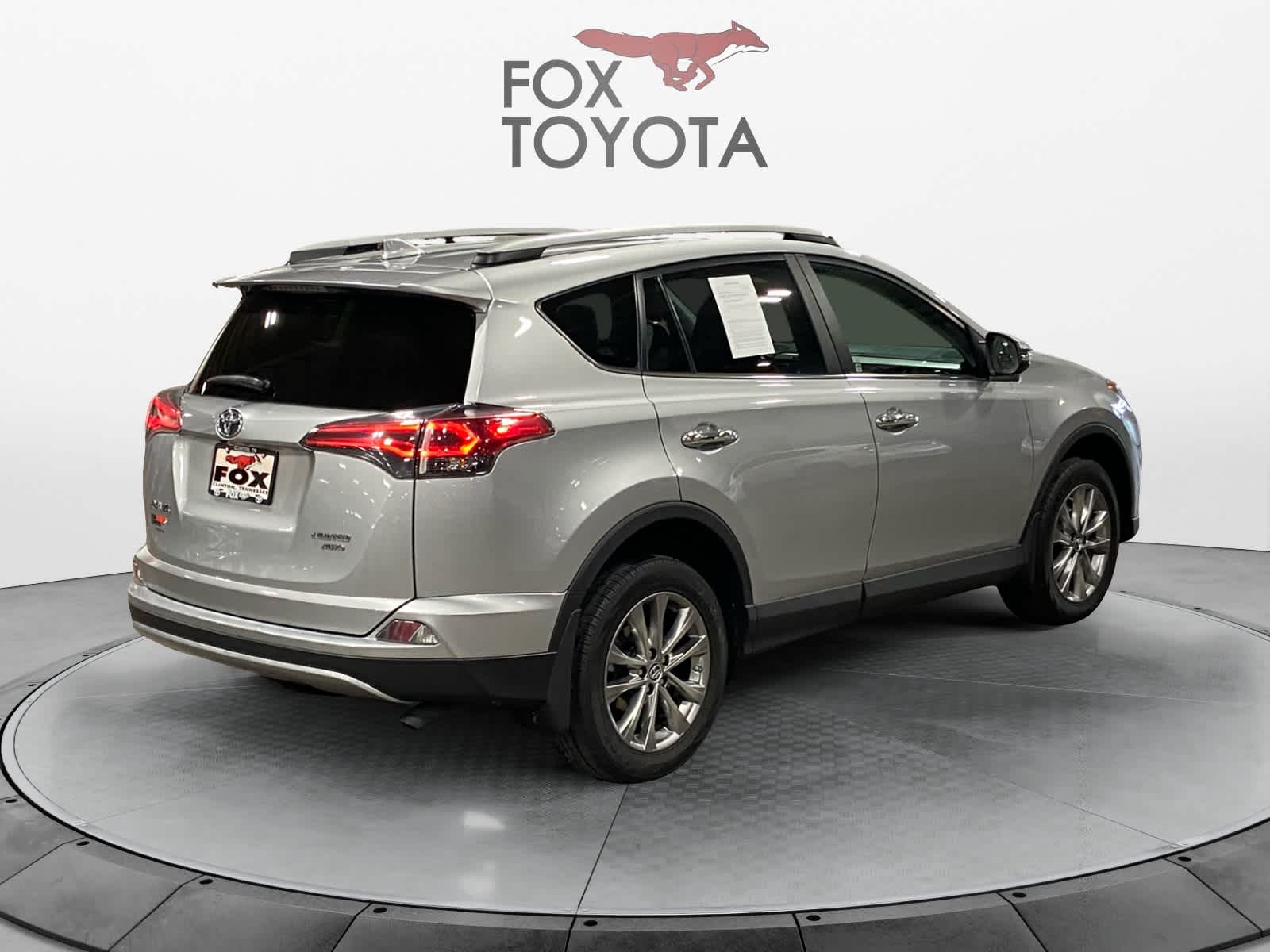 2018 Toyota RAV4 Limited 6