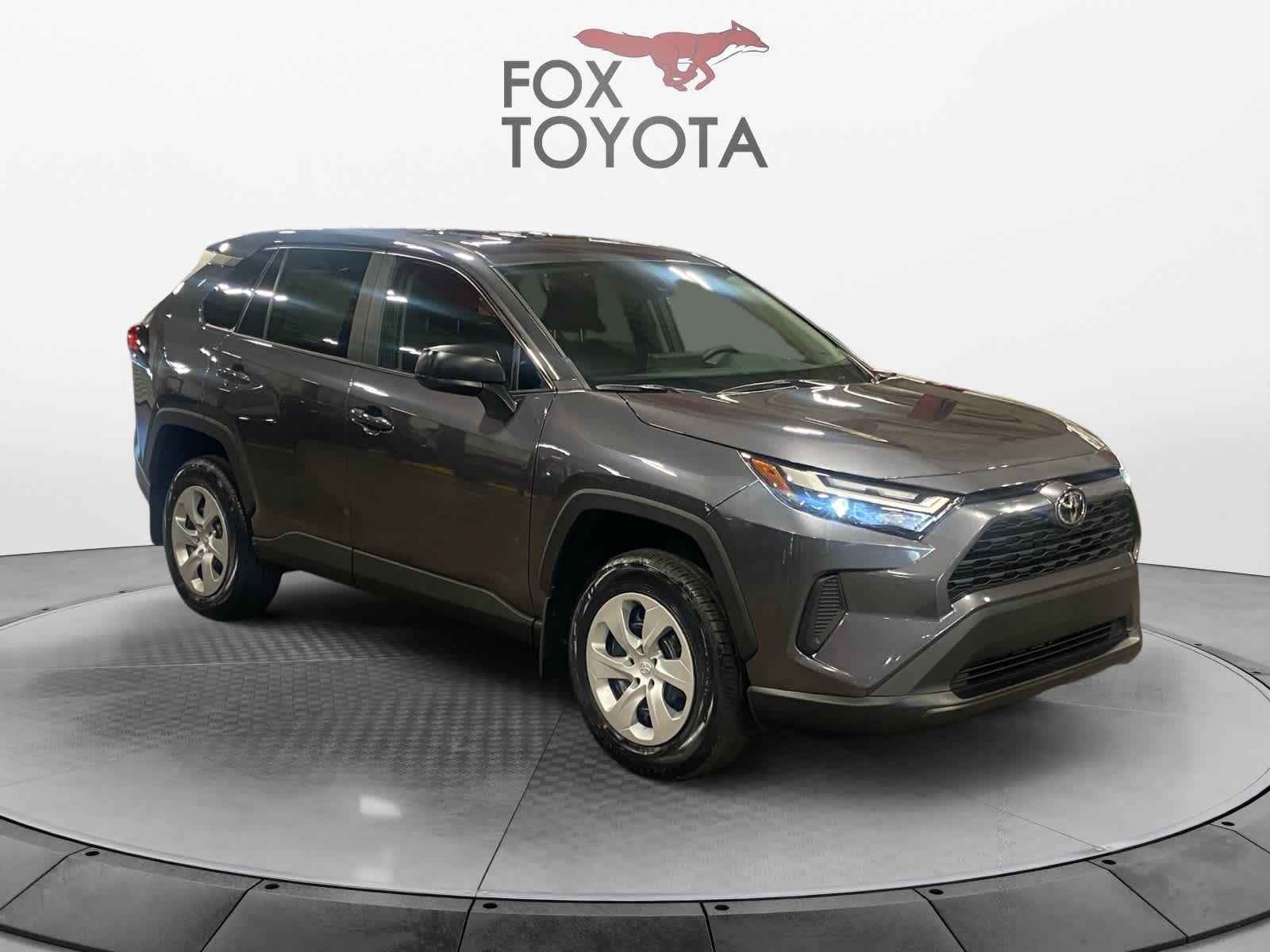 2025 Toyota RAV4 LE 7