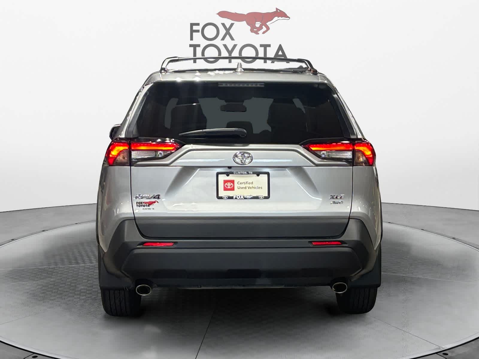 2021 Toyota RAV4 XLE 5