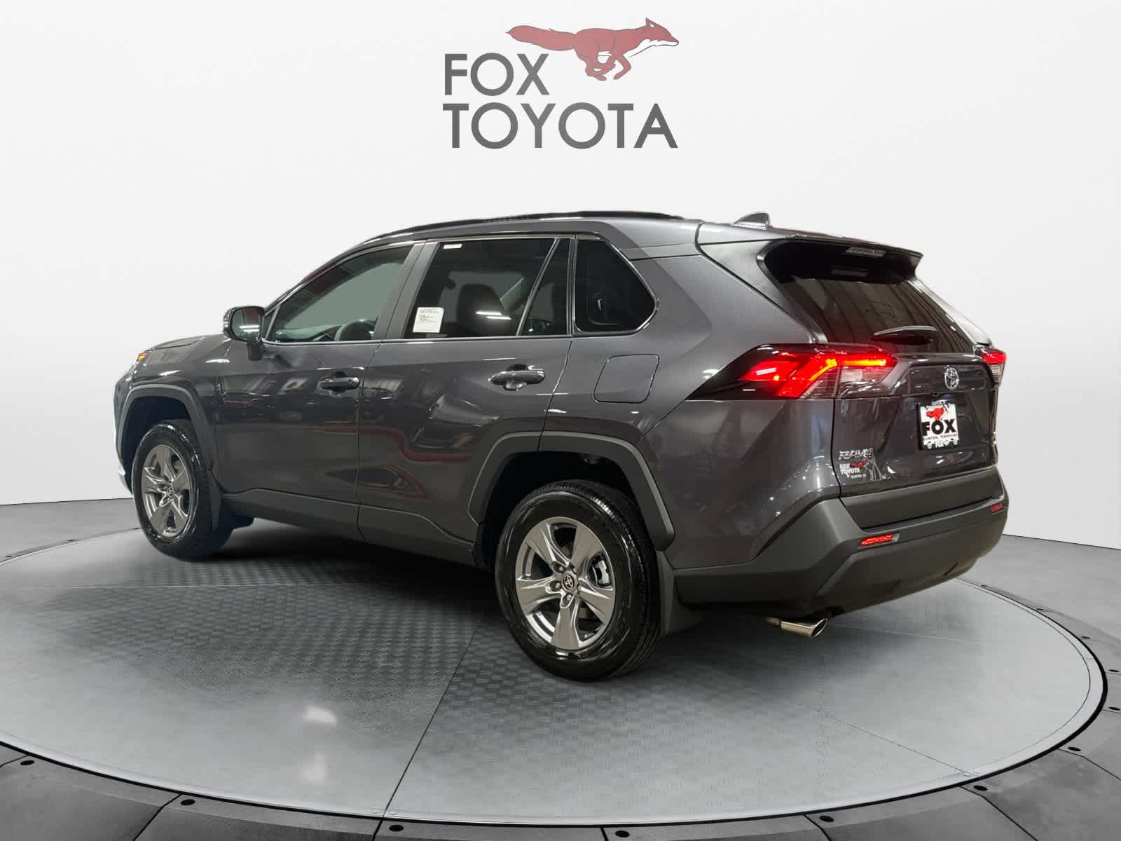 2024 Toyota RAV4 XLE 3