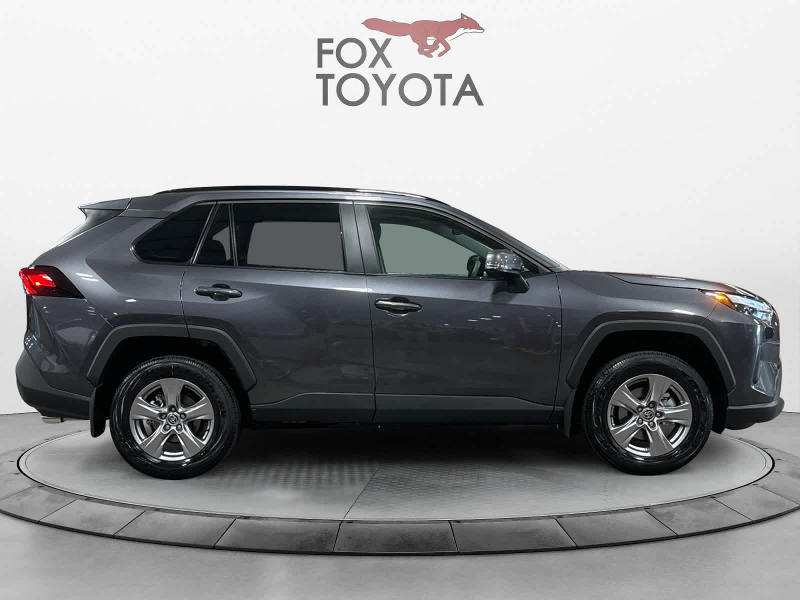 2024 Toyota RAV4 XLE 6