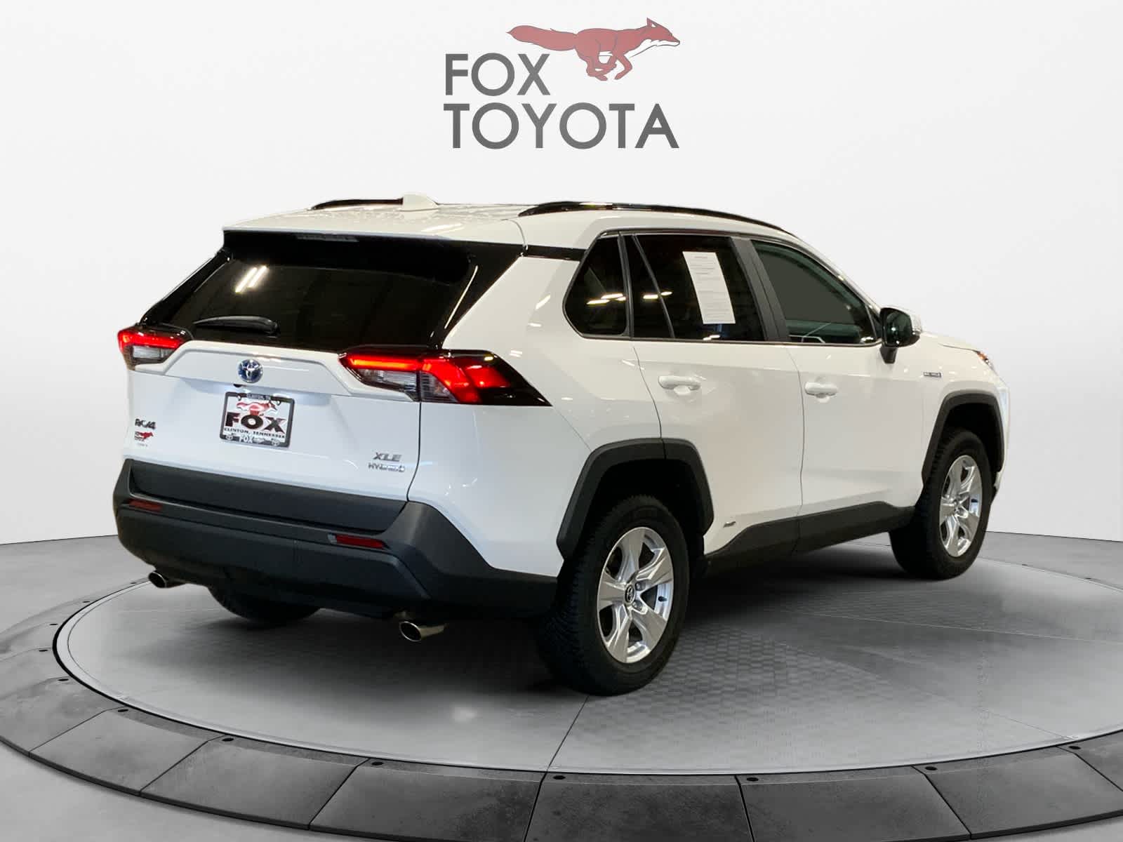 2021 Toyota RAV4 Hybrid XLE 6