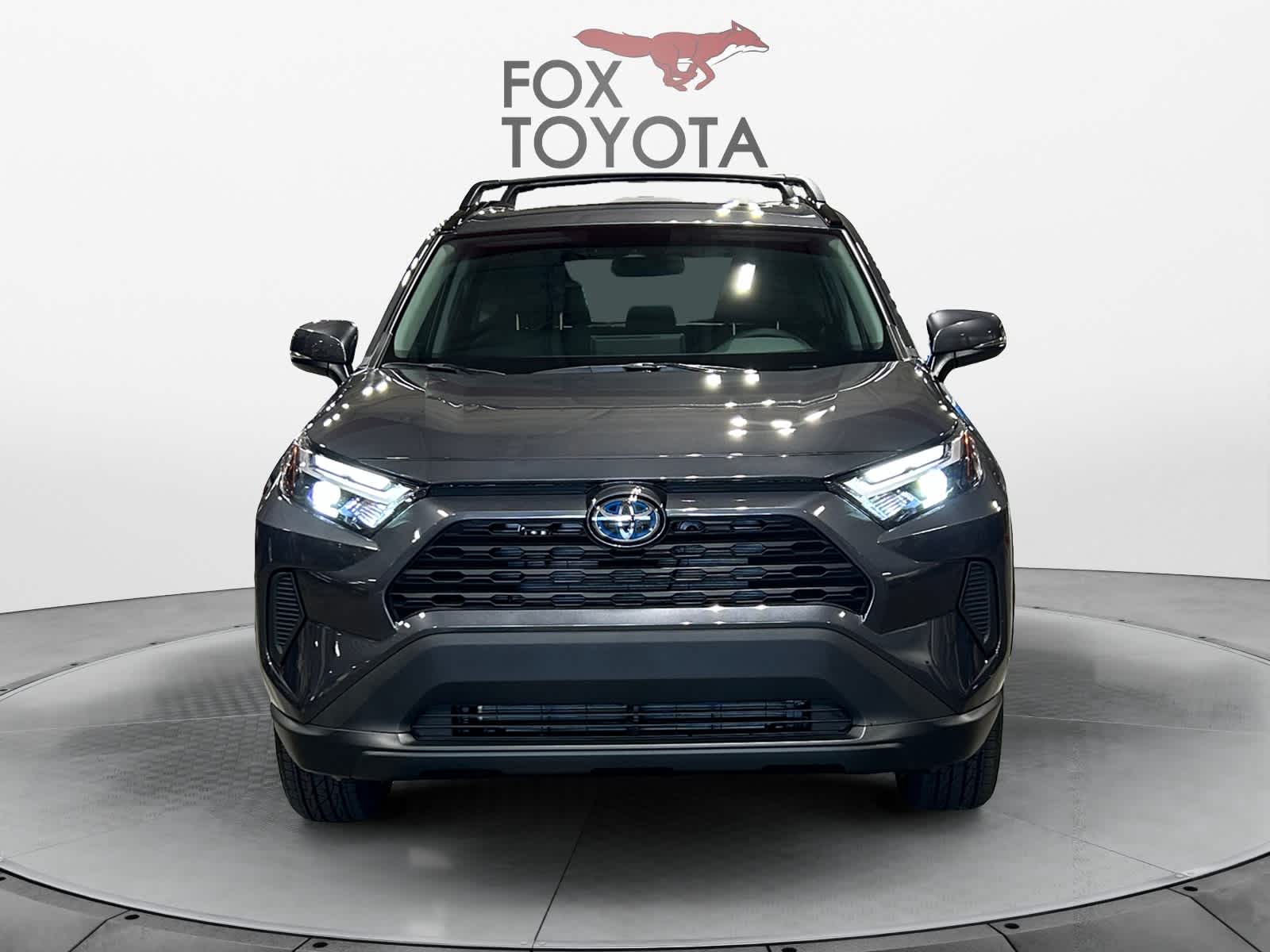 2024 Toyota RAV4 Hybrid XLE 8