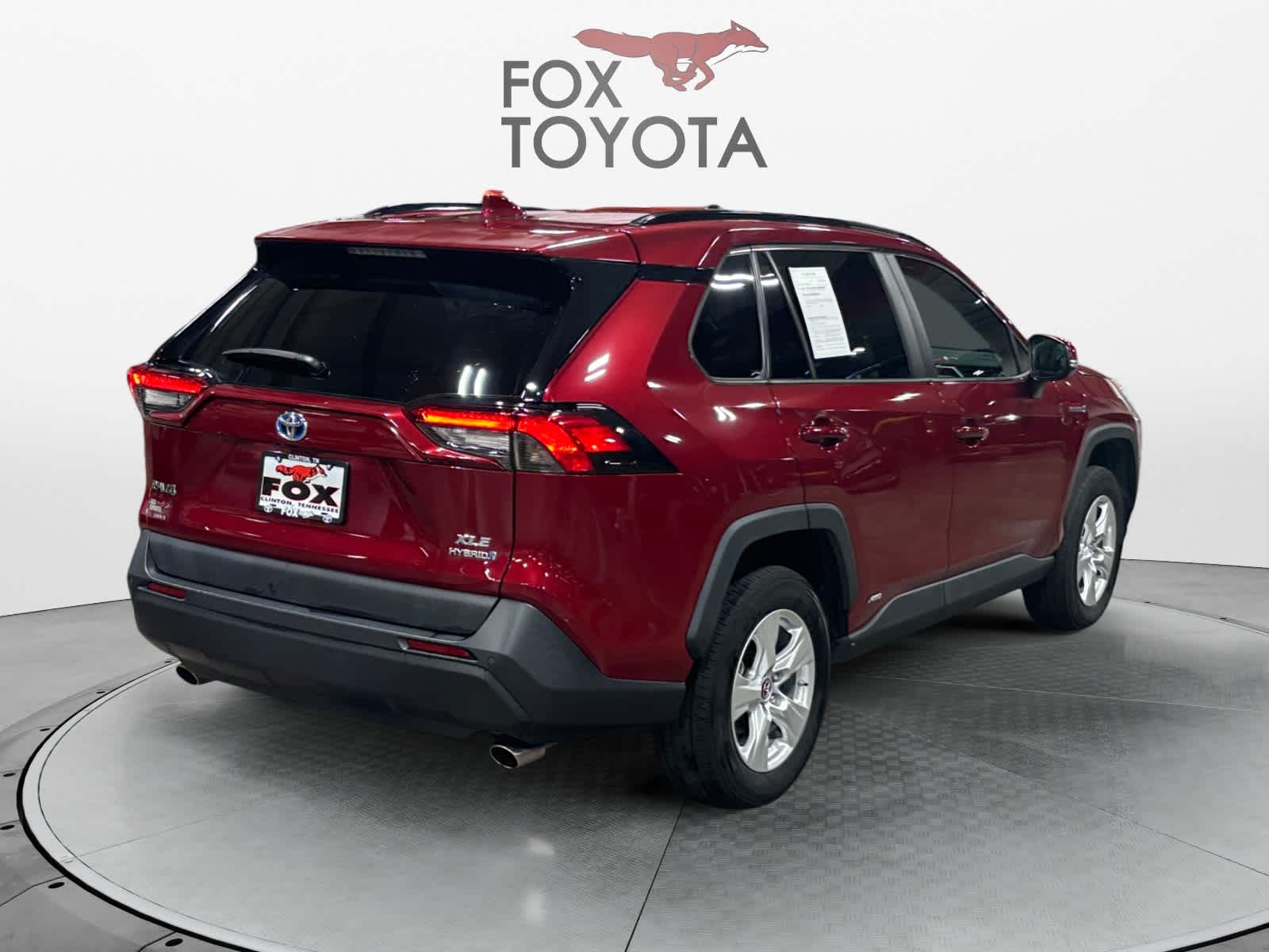 2019 Toyota RAV4 Hybrid XLE 6