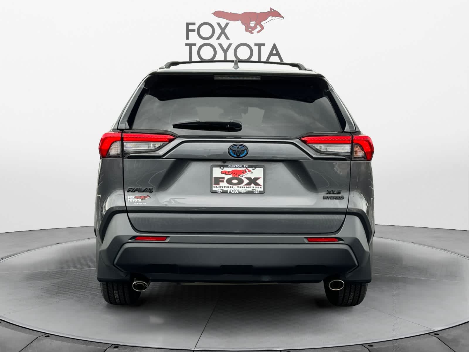 2020 Toyota RAV4 Hybrid XLE 5