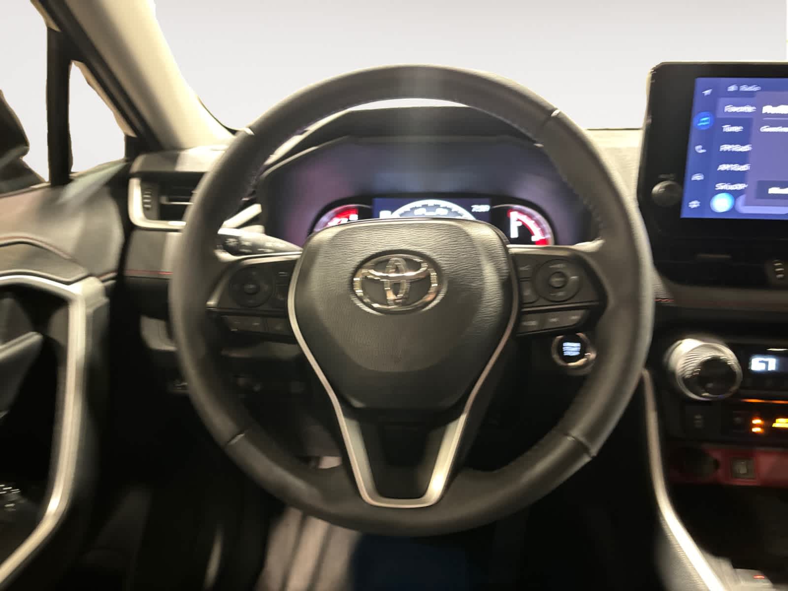 2023 Toyota RAV4 TRD Off Road 13