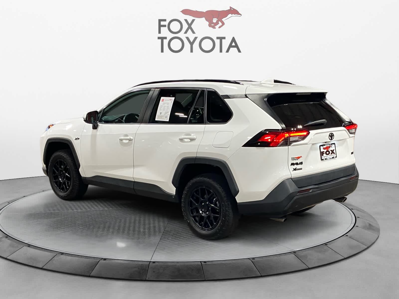 2021 Toyota RAV4 XLE 4