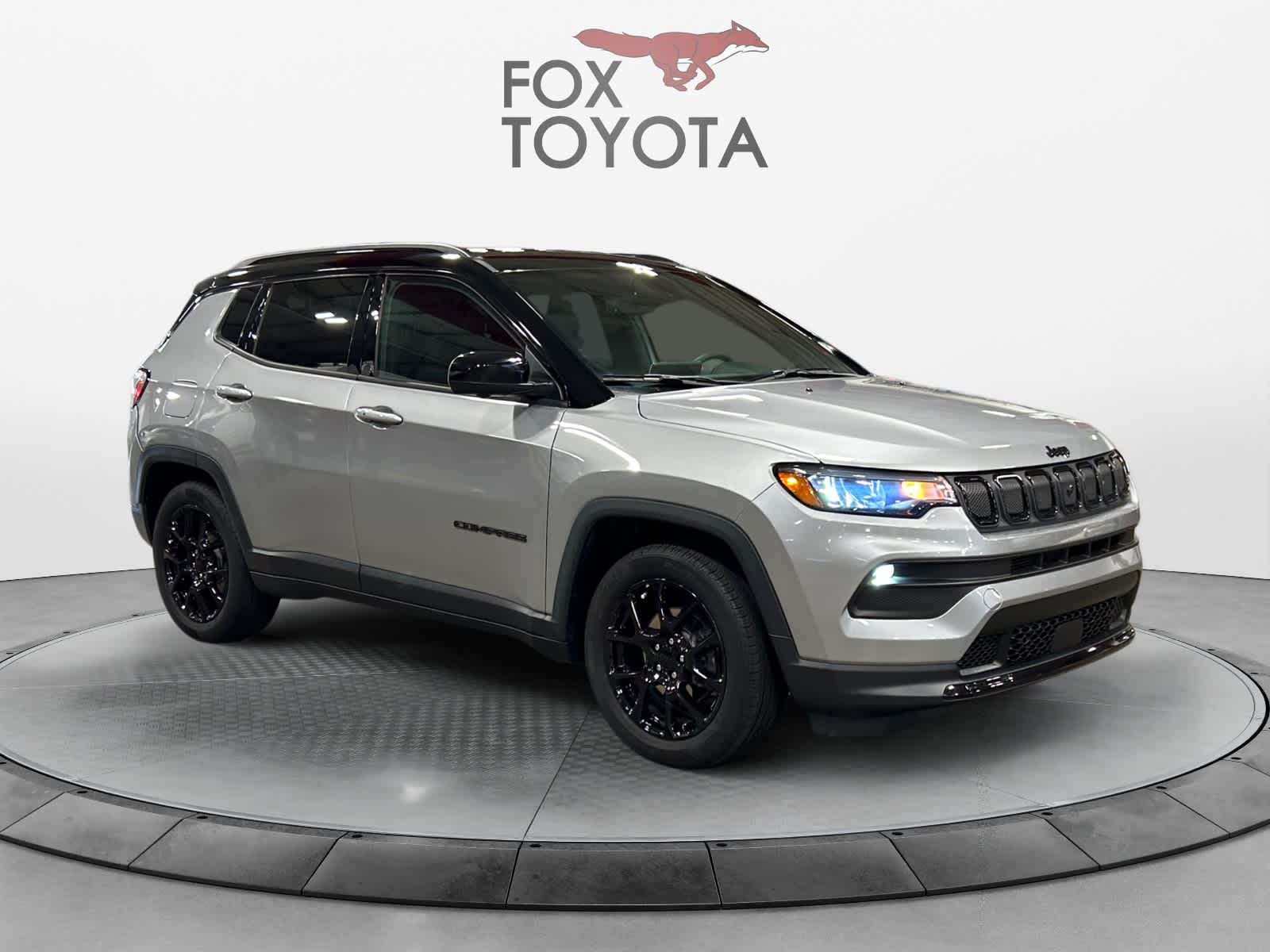 2022 Jeep Compass Altitude 8