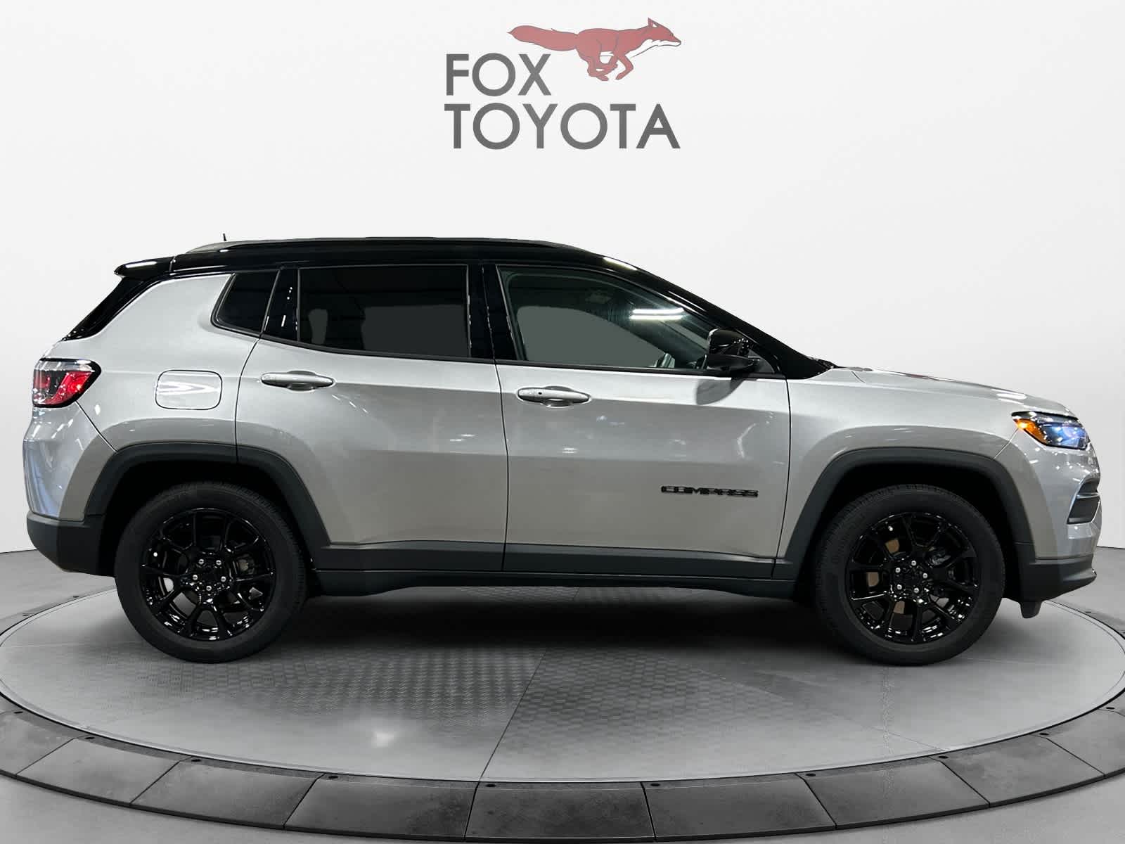 2022 Jeep Compass Altitude 7