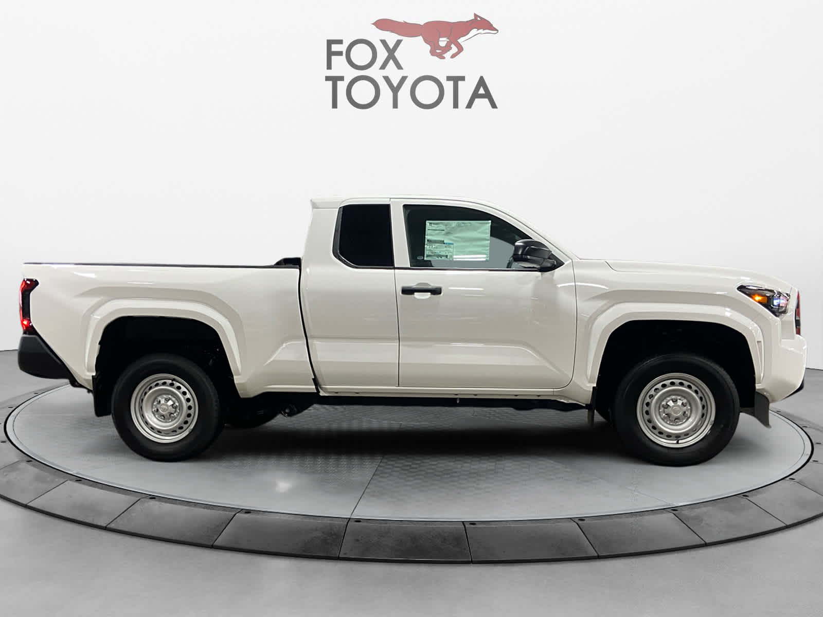 2024 Toyota Tacoma SR XtraCab 6 Bed AT 6