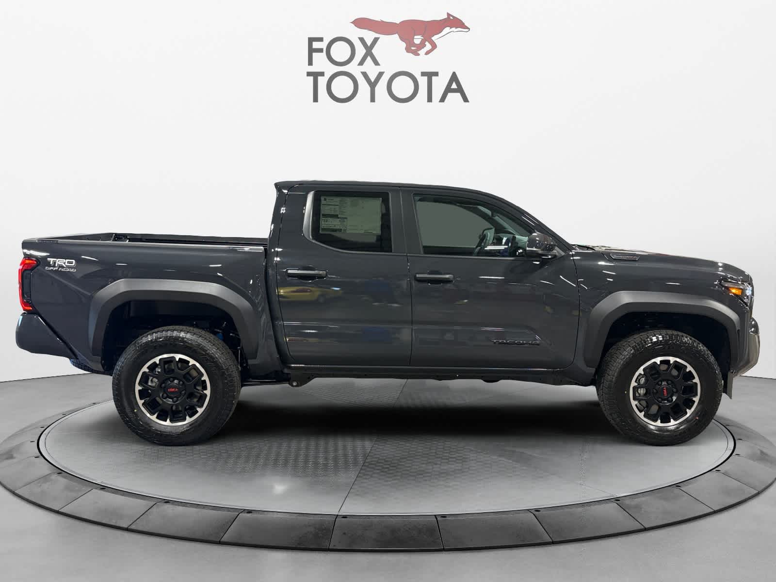 View vehicle photo 6