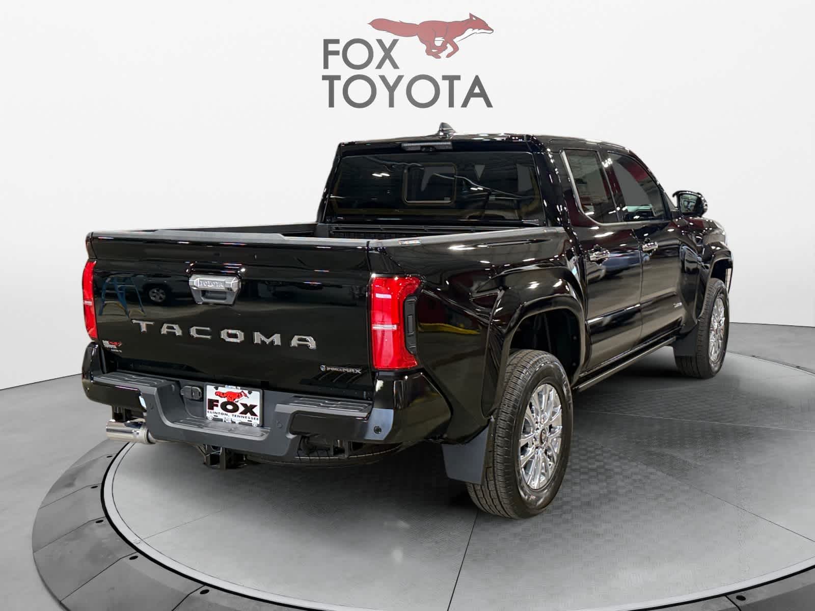 View vehicle photo 5