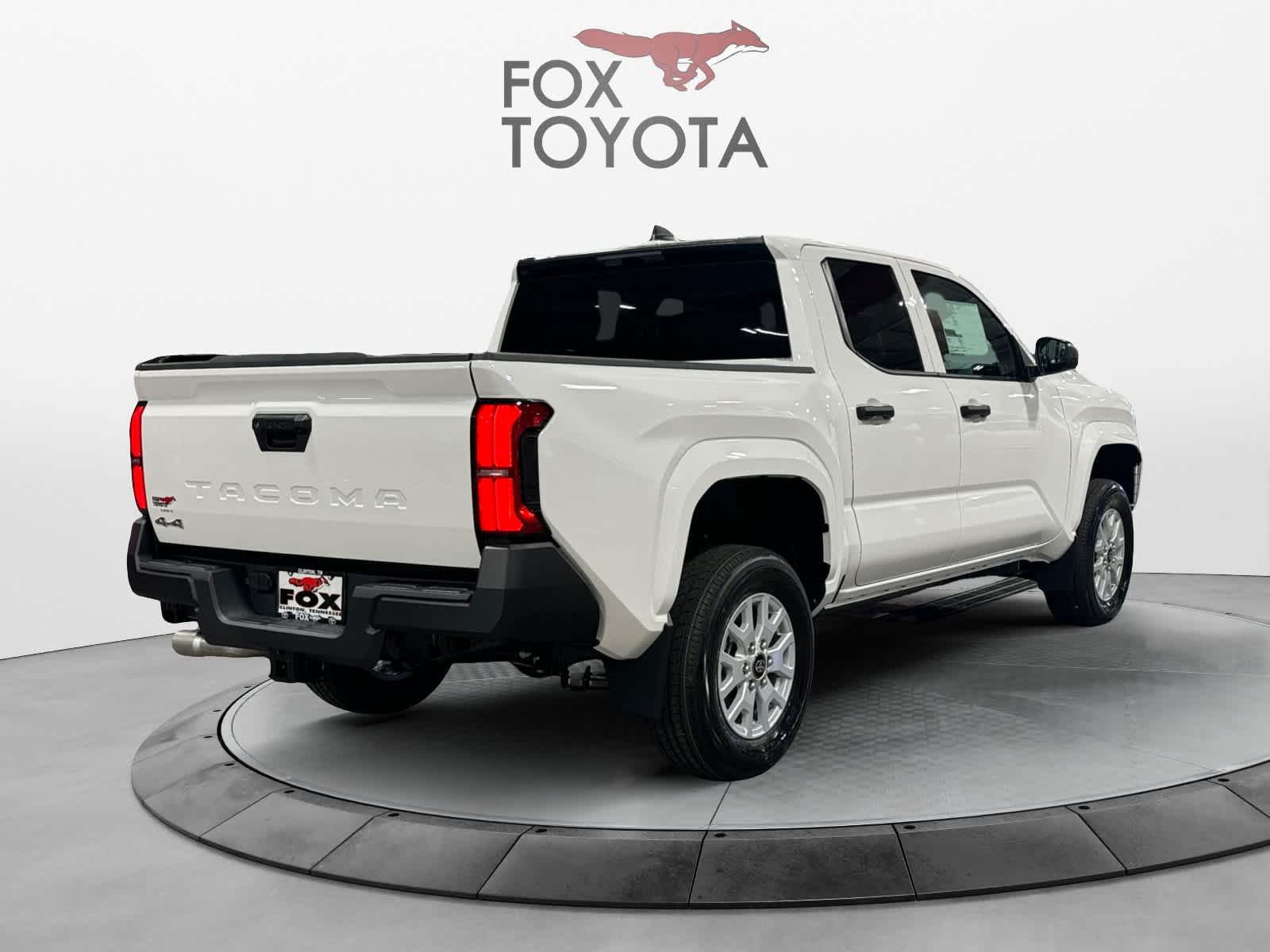 2024 Toyota Tacoma SR Double Cab 5 Bed AT 5