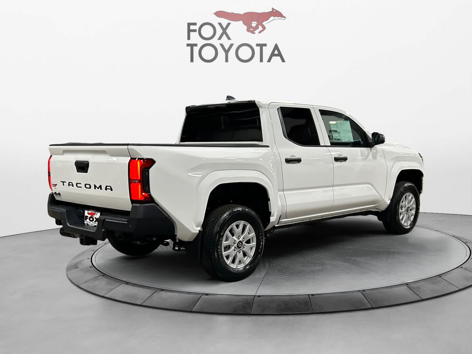 2024 Toyota Tacoma SR Double Cab 5 Bed AT 5