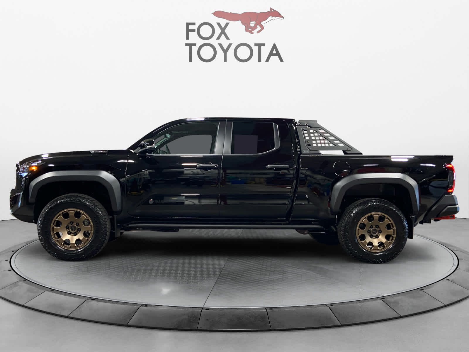 2024 Toyota Tacoma Trailhunter Hybrid Double Cab 6 Bed AT 2