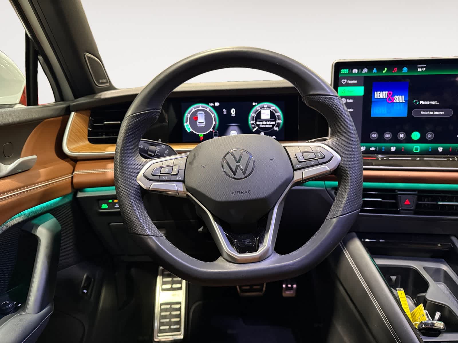 Used 2025 Volkswagen Tiguan SUV