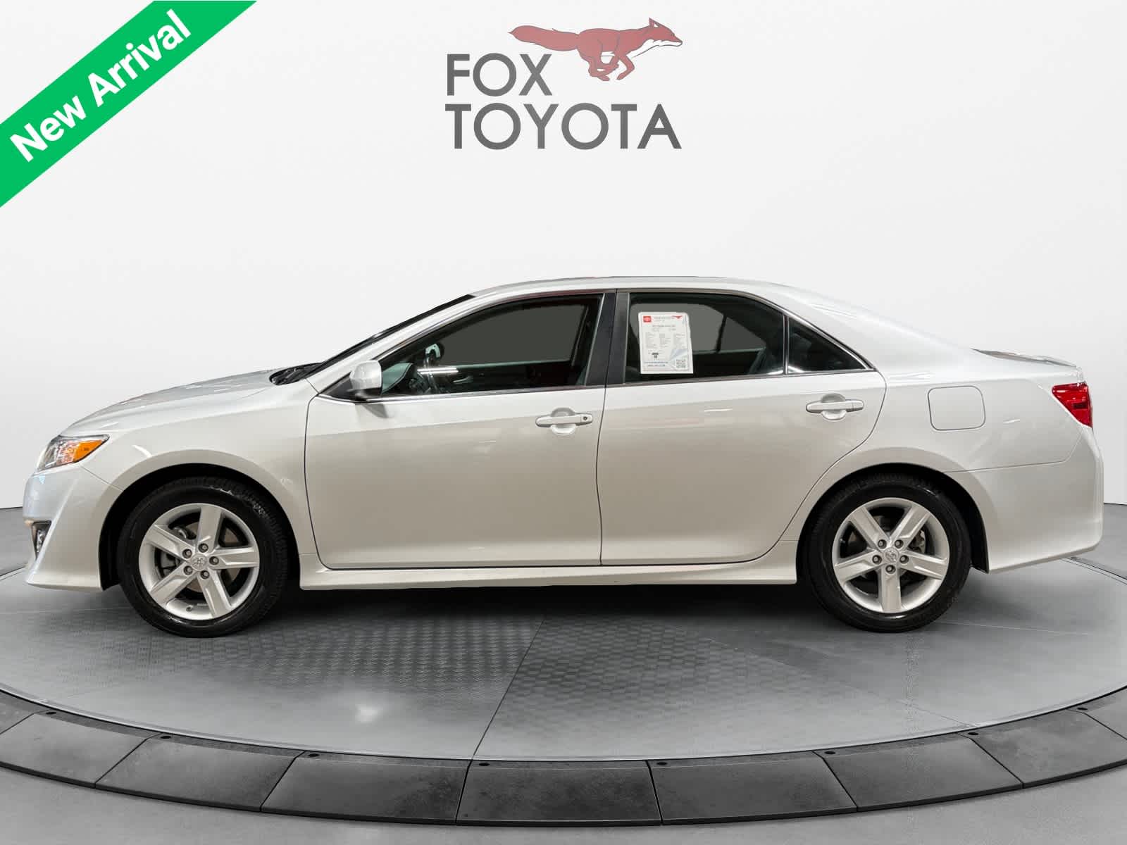 Used 2014 Toyota Camry Sedan